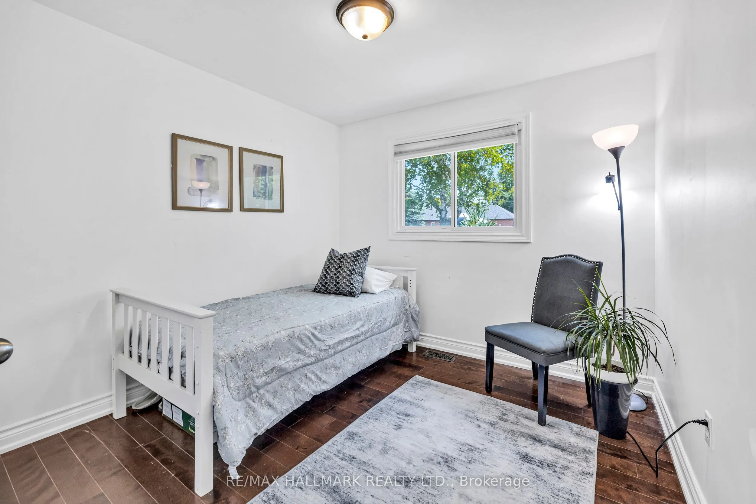 36 Farr Avenue