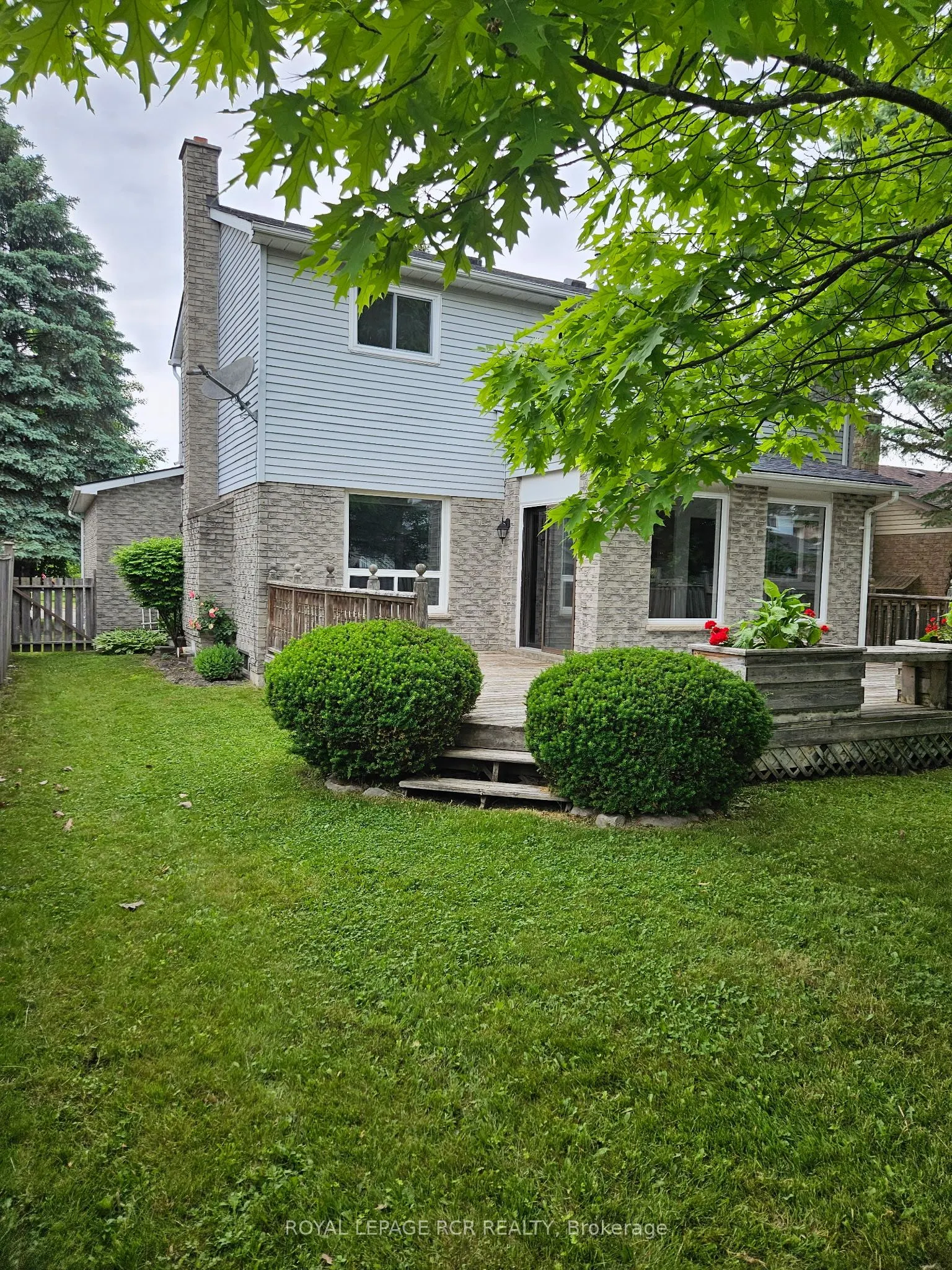 14 Forrestwood Crescent