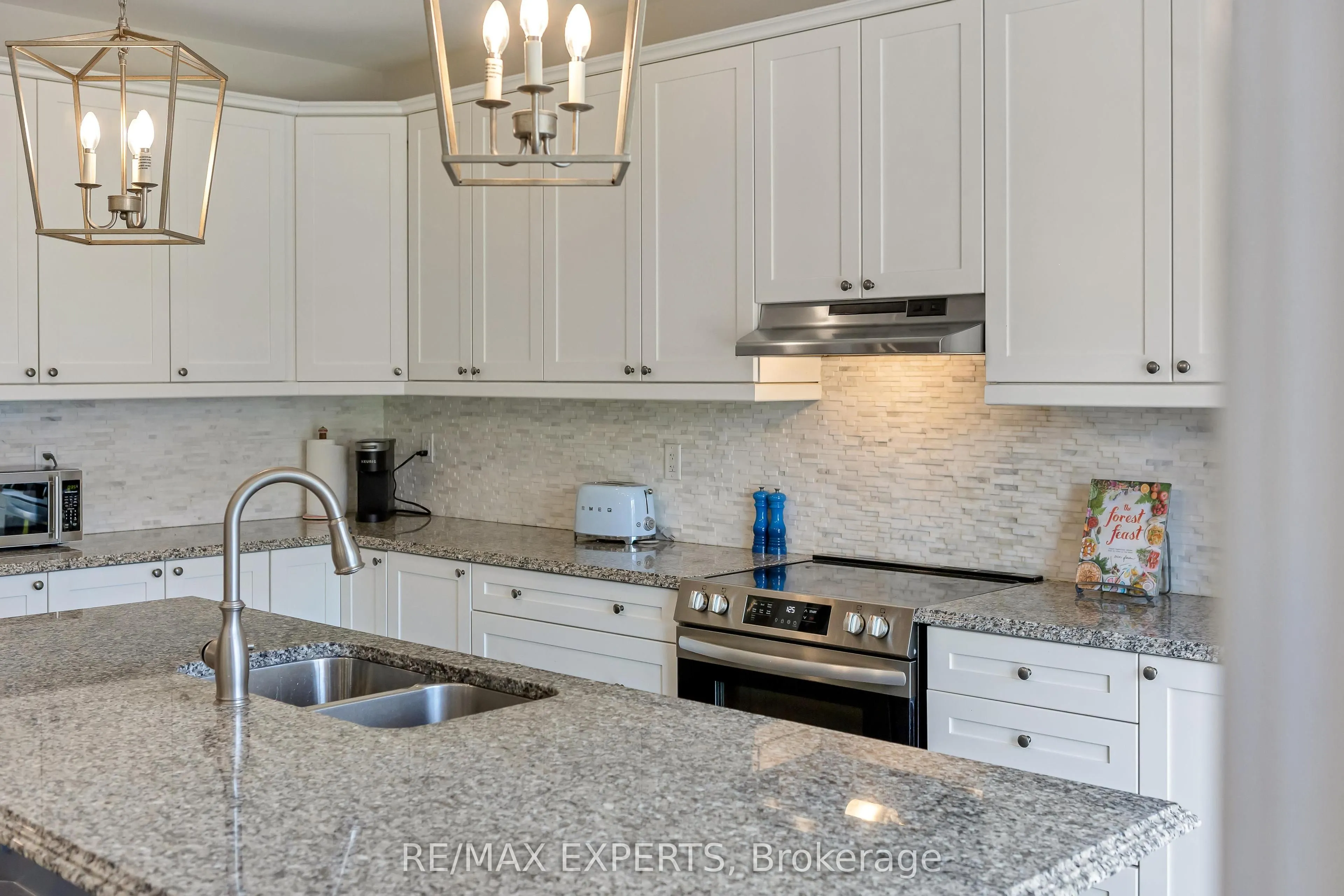 70 Faust Ridge