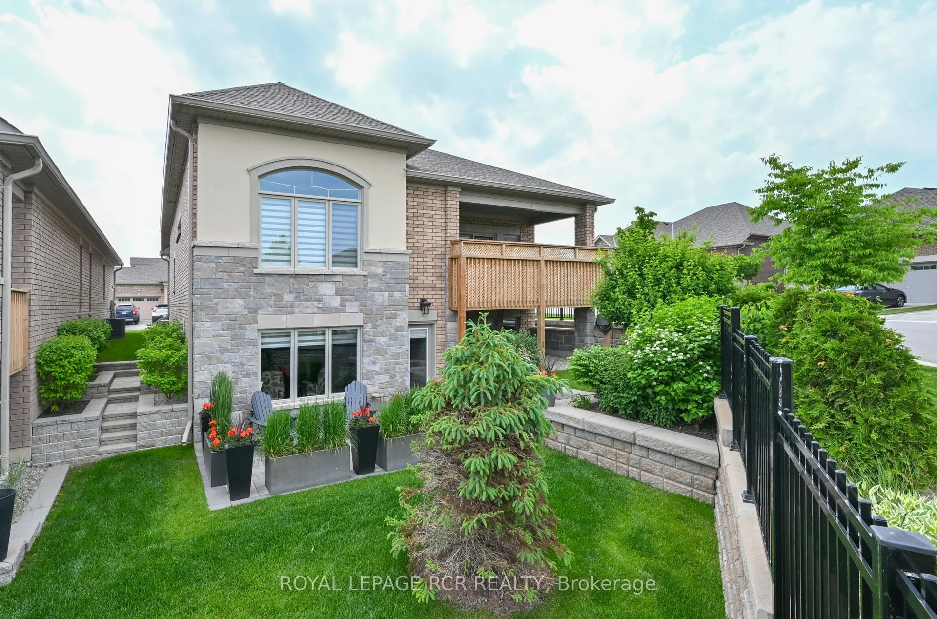 79 Summerhill Drive, #7