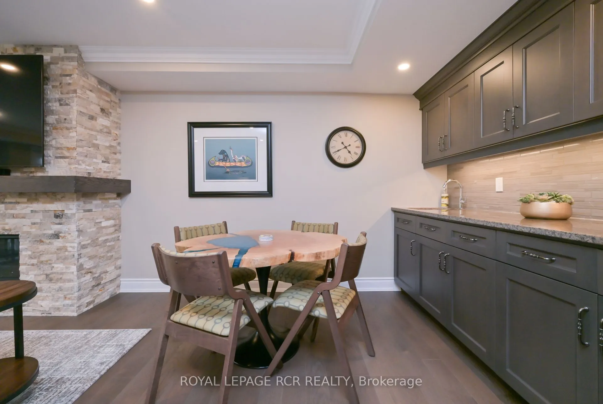 79 Summerhill Drive, #7