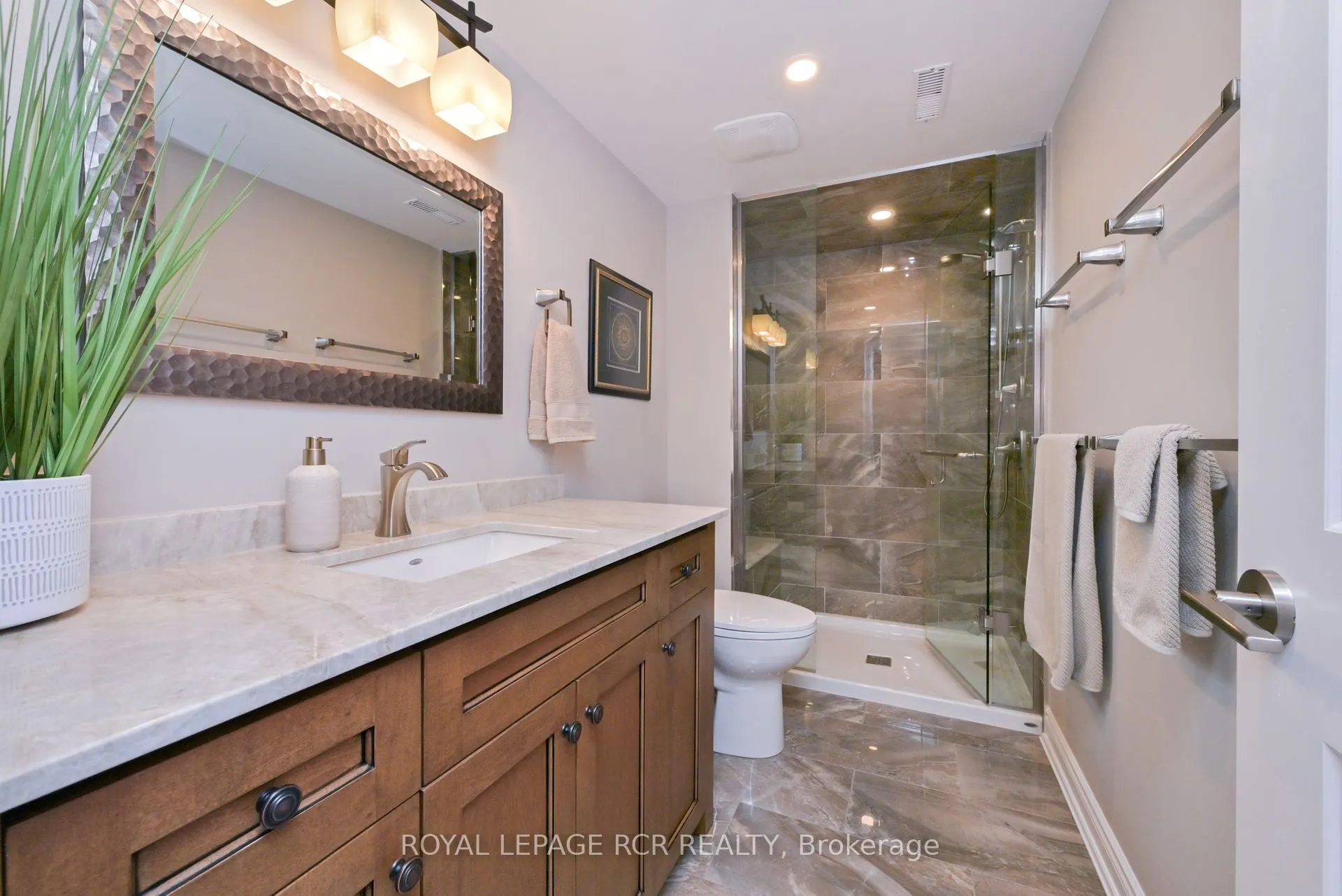 79 Summerhill Drive, #7