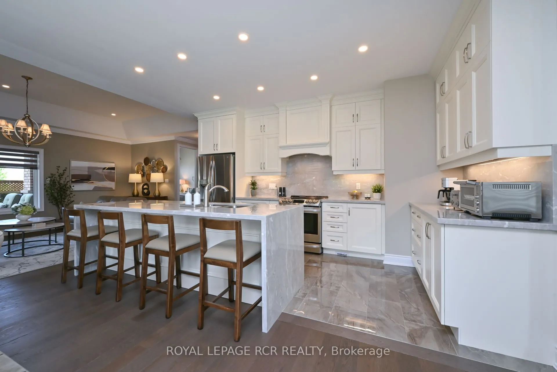 79 Summerhill Drive, #7