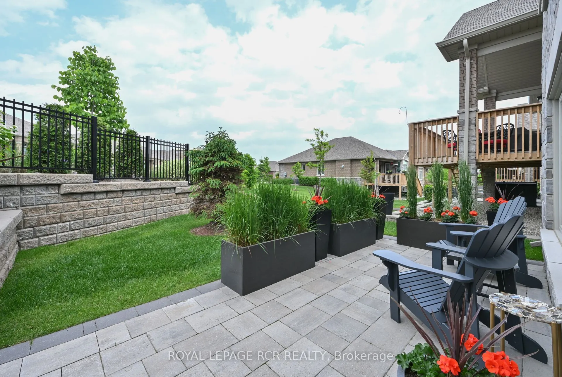 79 Summerhill Drive, #7