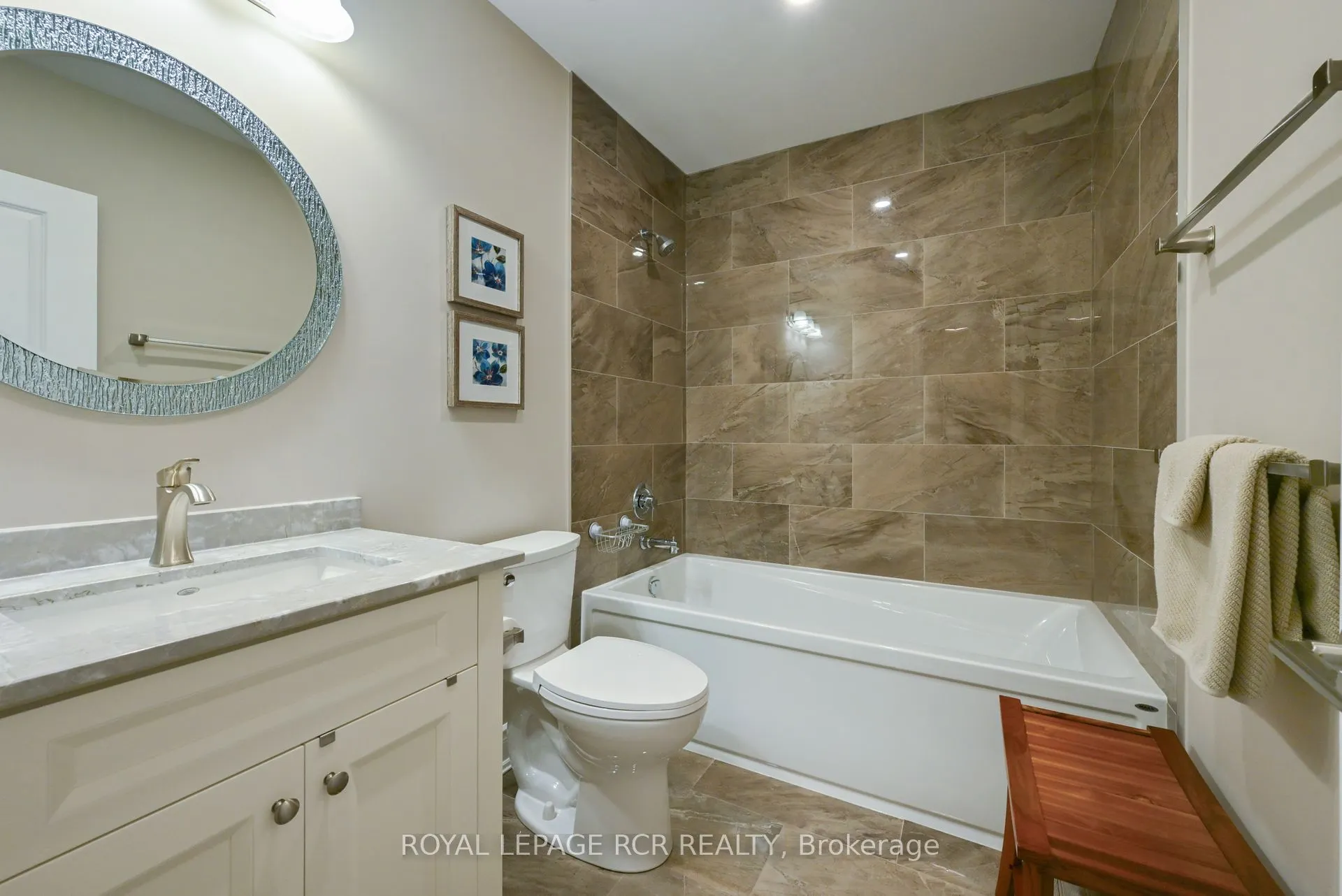 79 Summerhill Drive, #7