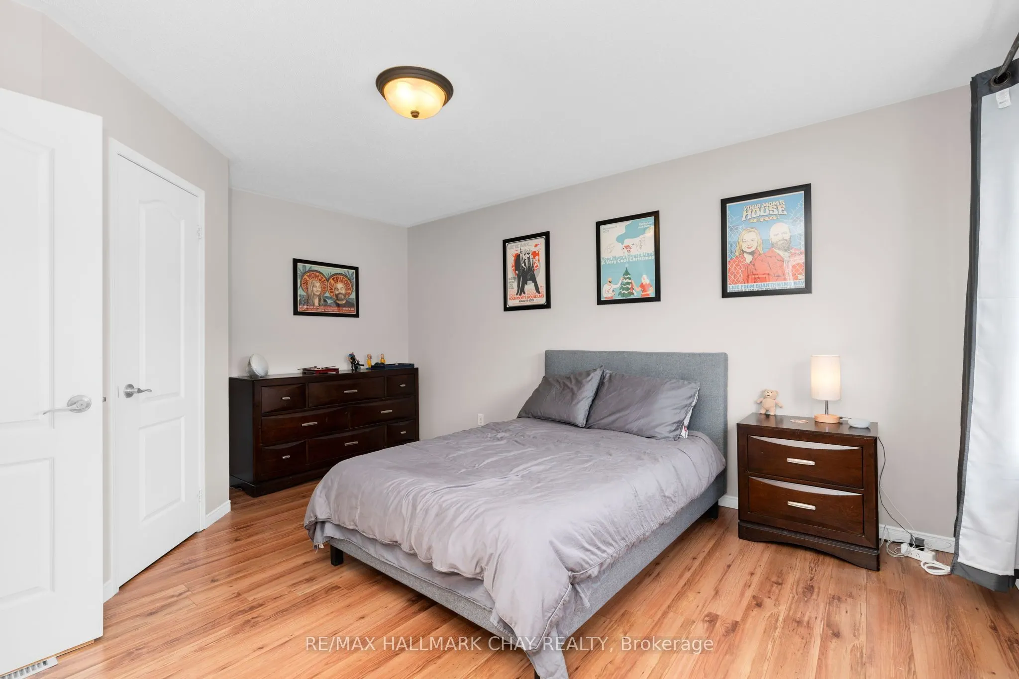 63 Parkside Crescent