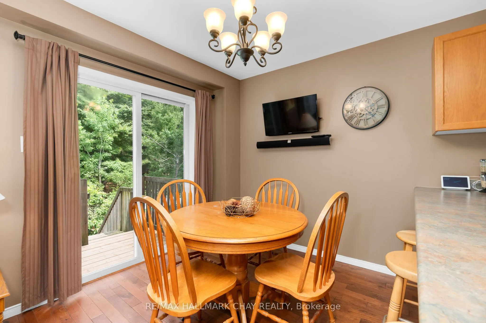 63 Parkside Crescent