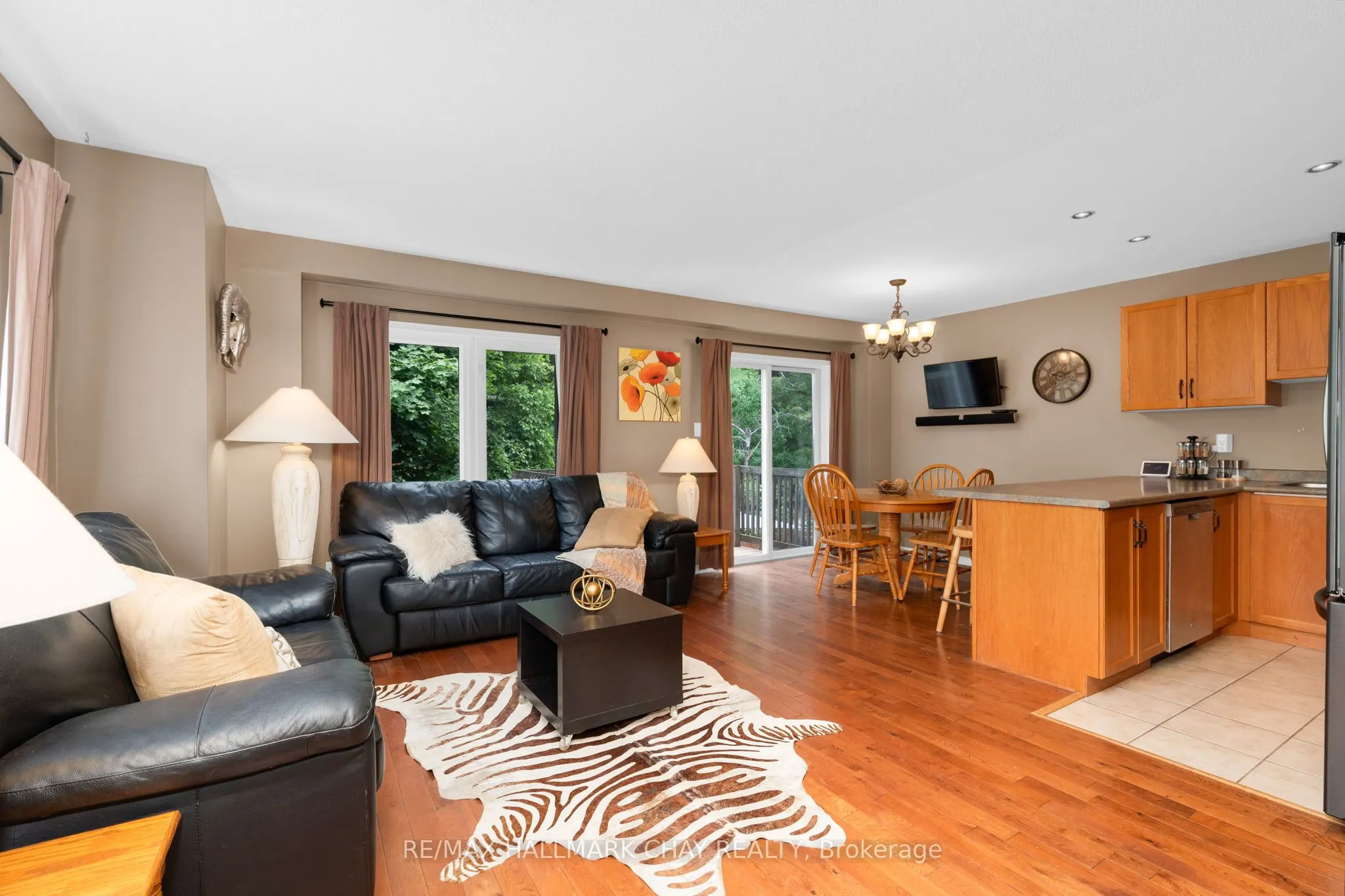 63 Parkside Crescent