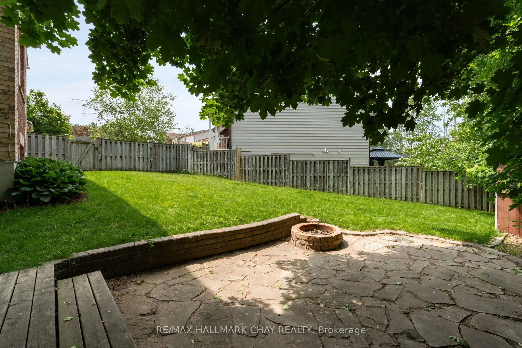 63 Parkside Crescent