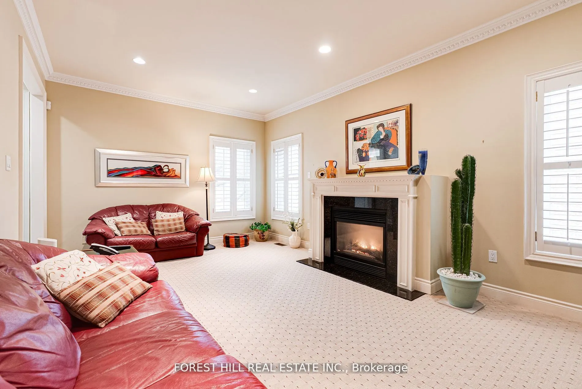 66 Sanibel Crescent