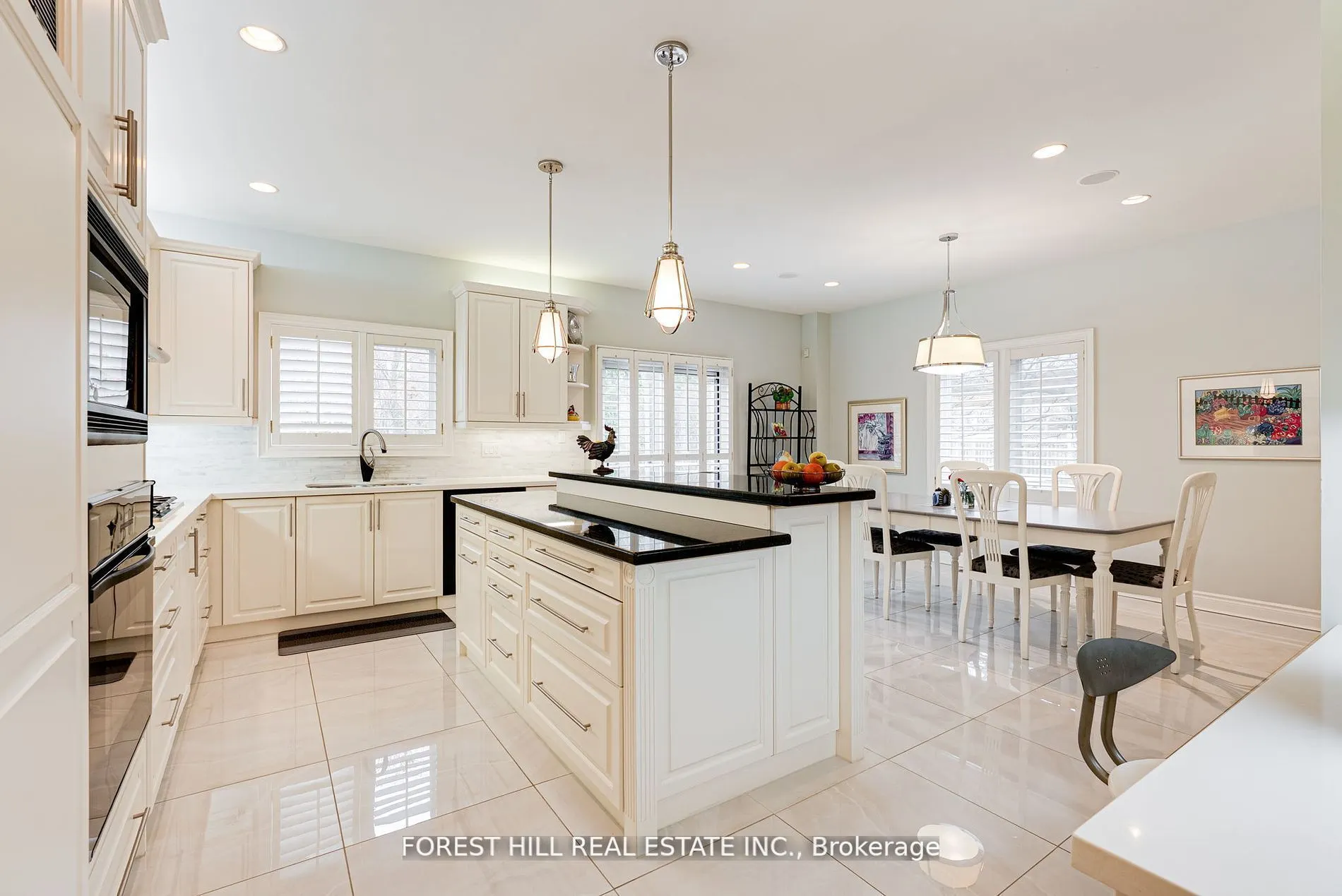 66 Sanibel Crescent
