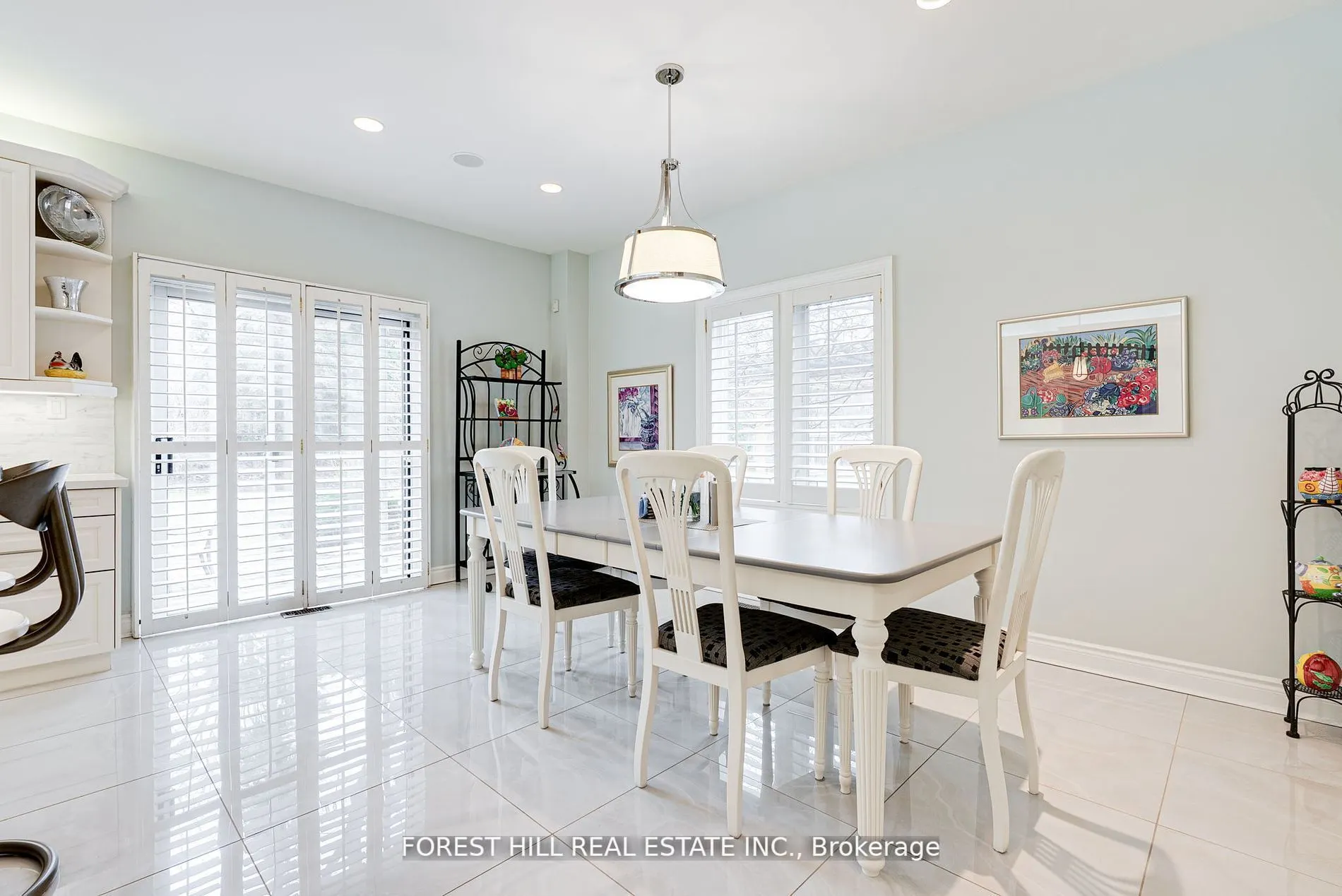 66 Sanibel Crescent