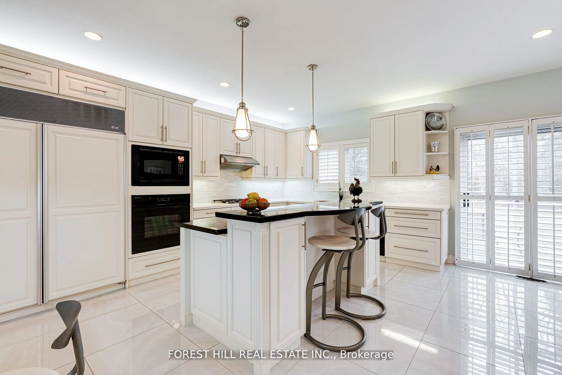 66 Sanibel Crescent