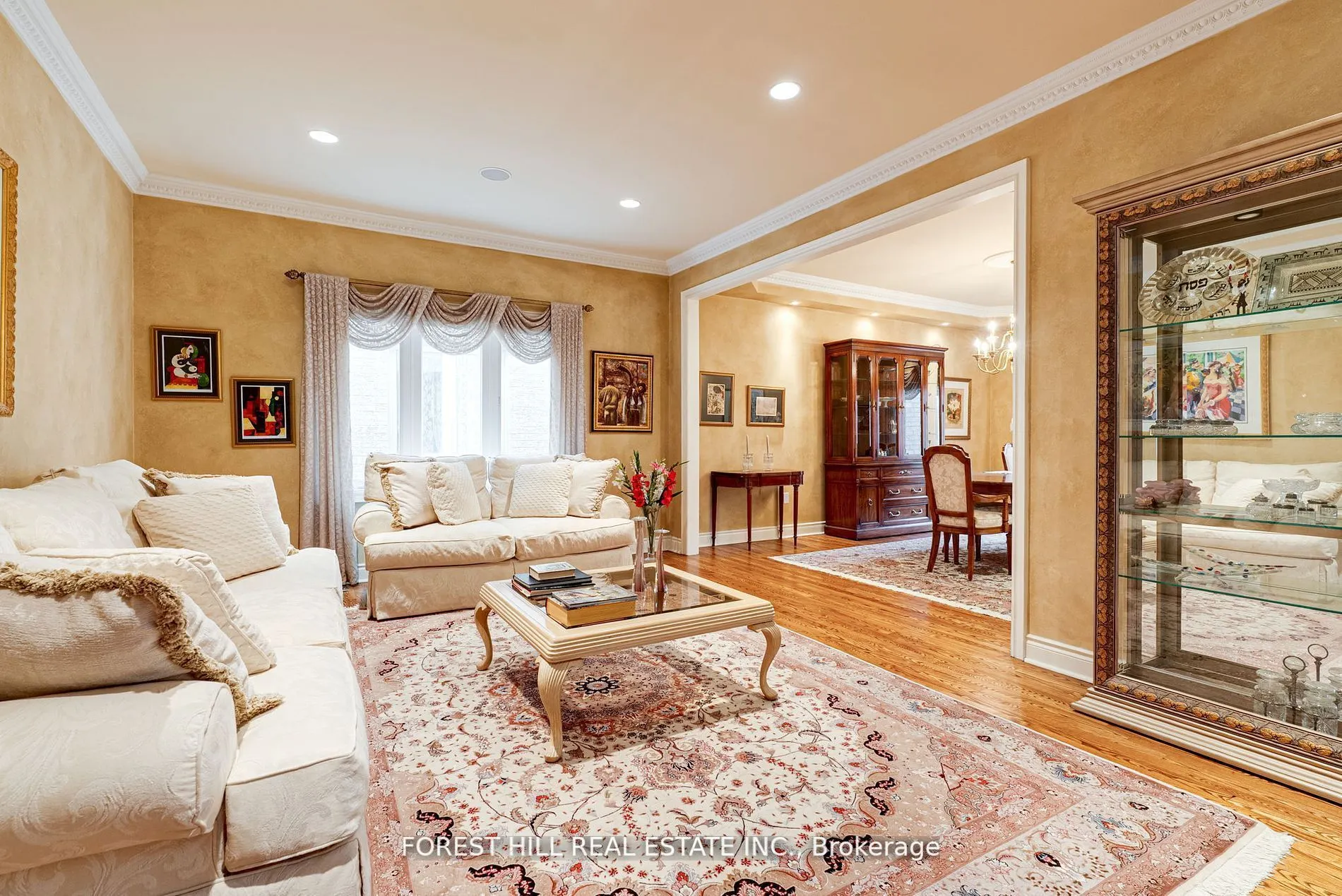 66 Sanibel Crescent