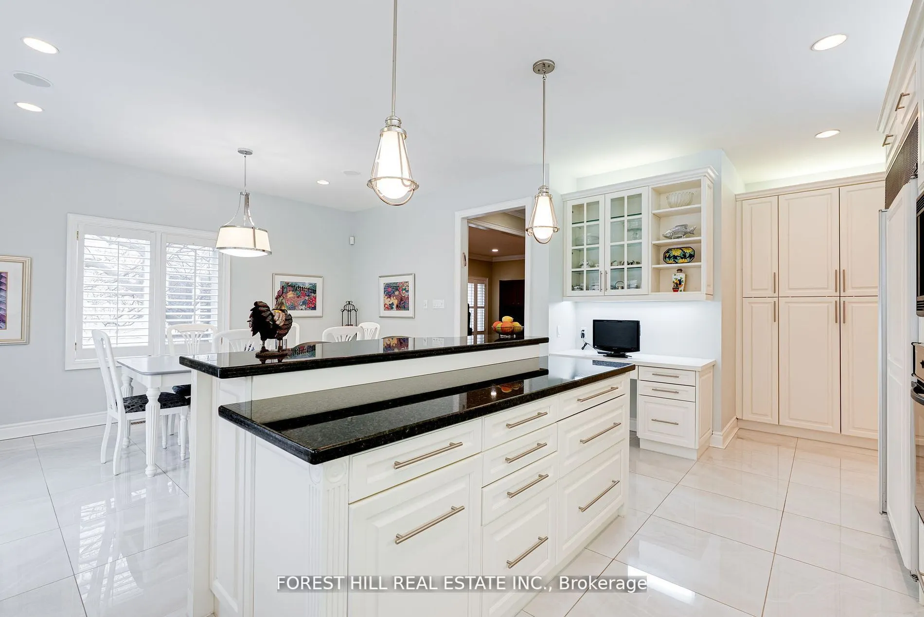 66 Sanibel Crescent