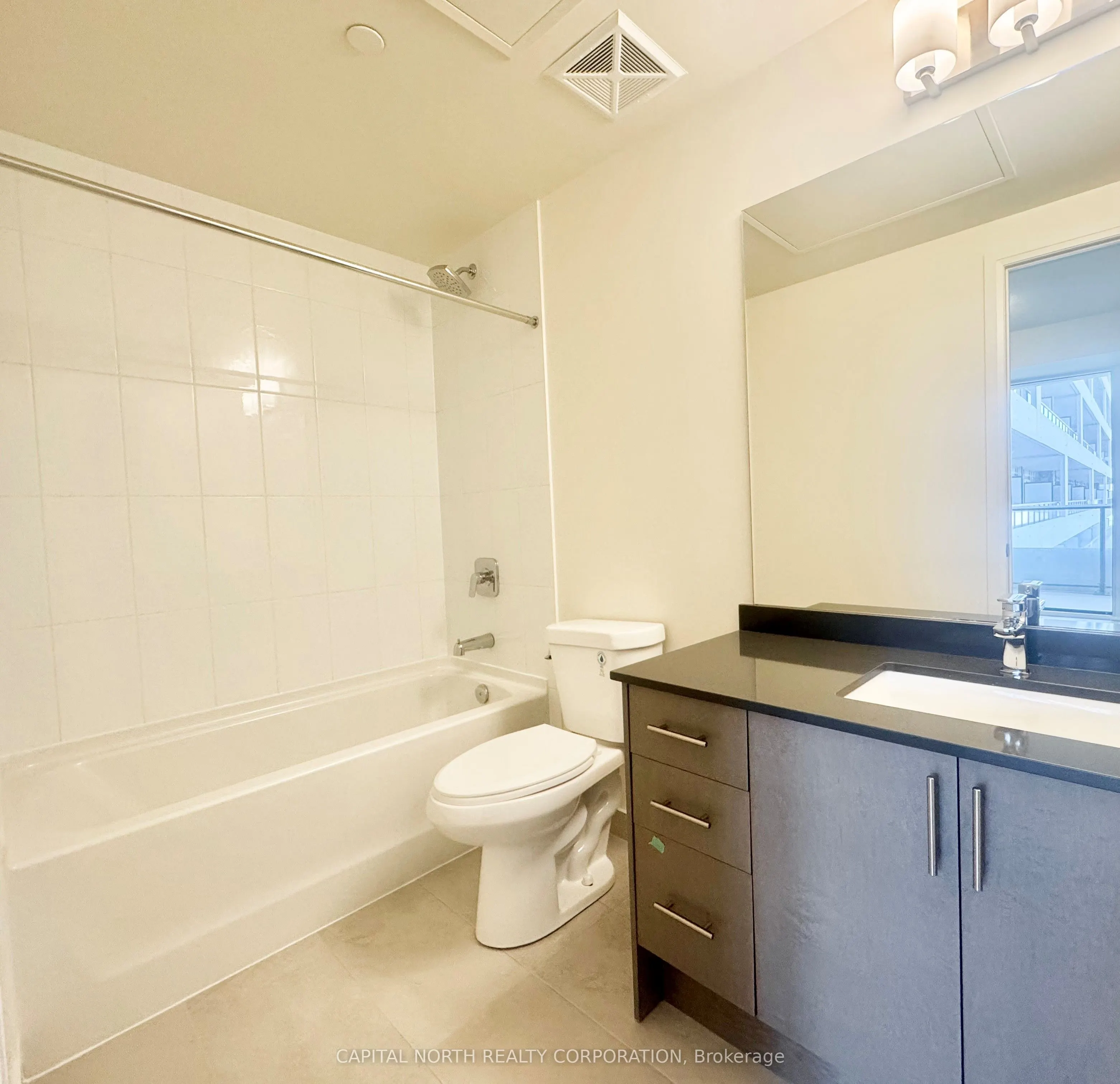8960 Jane Street, #334