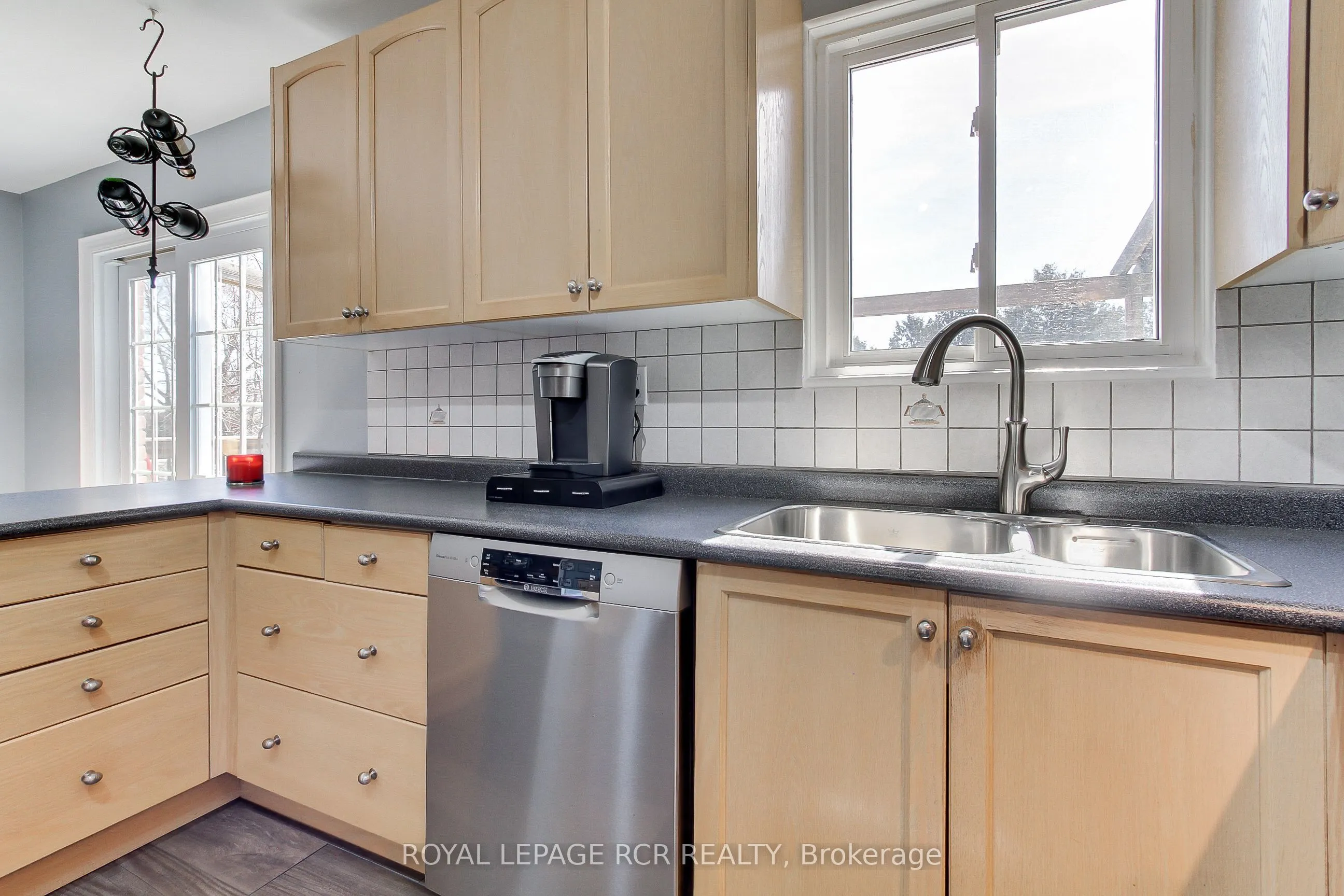 6 Buce Avenue