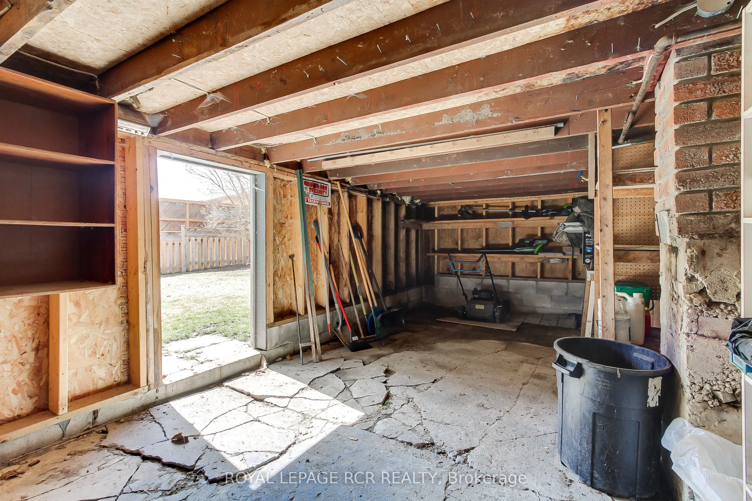 6 Buce Avenue