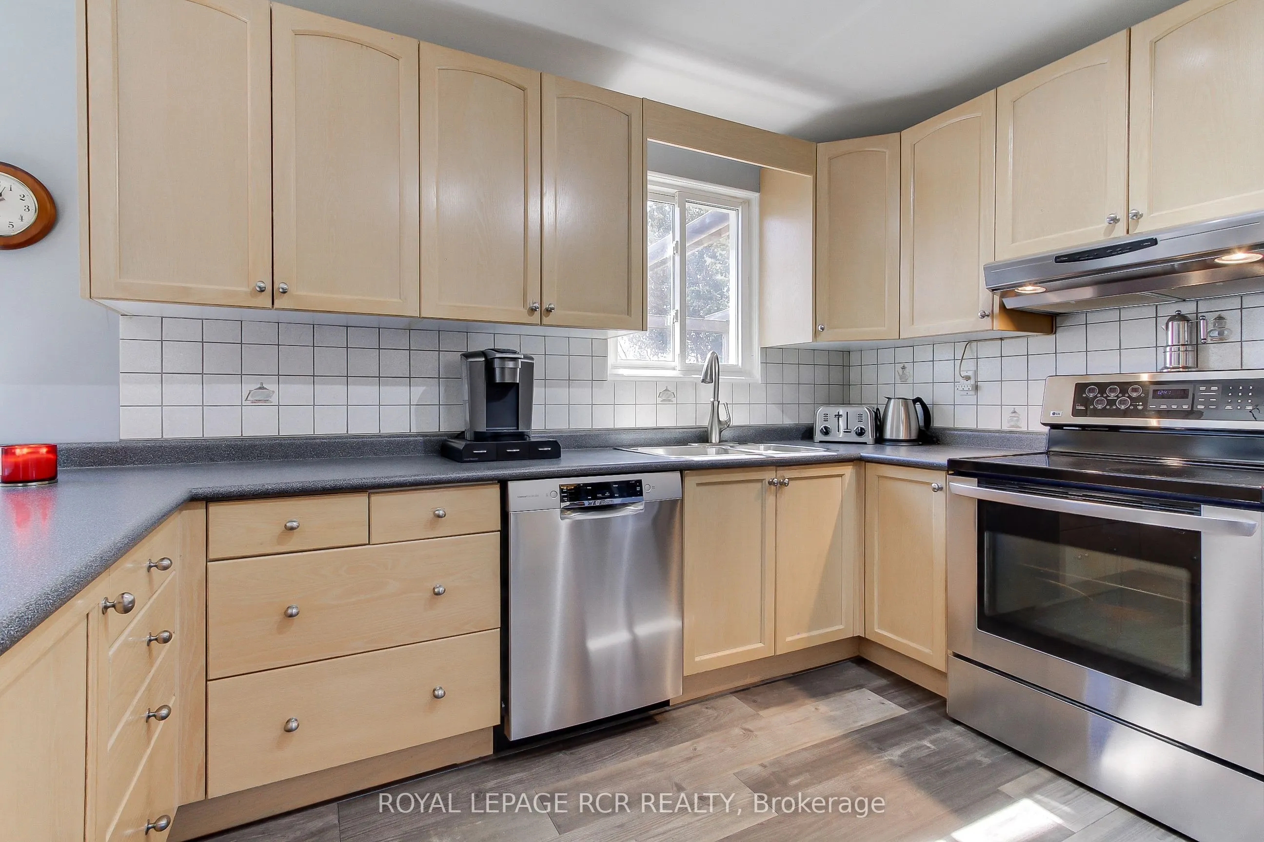 6 Buce Avenue