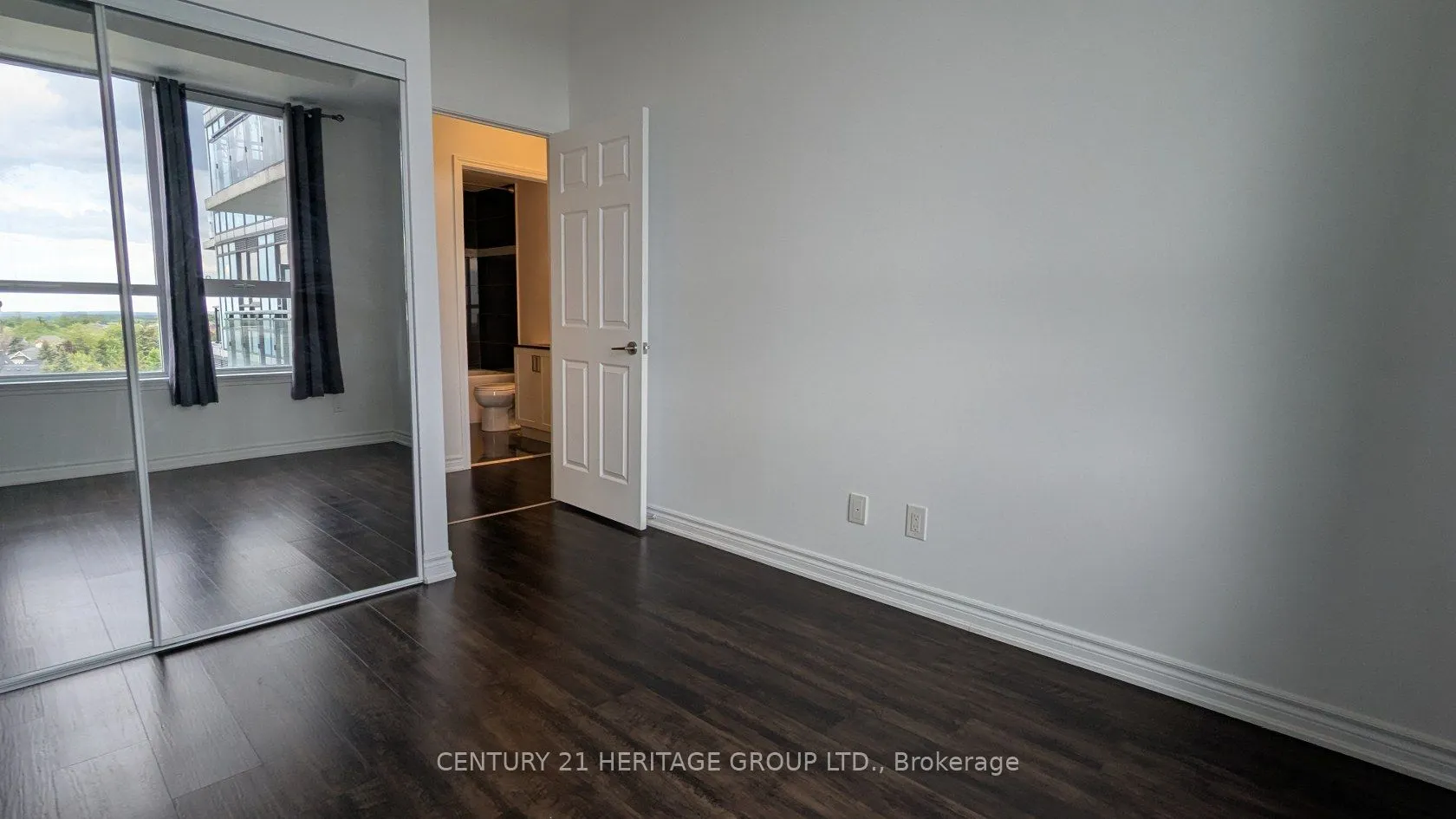 11611 Yonge Street, #701