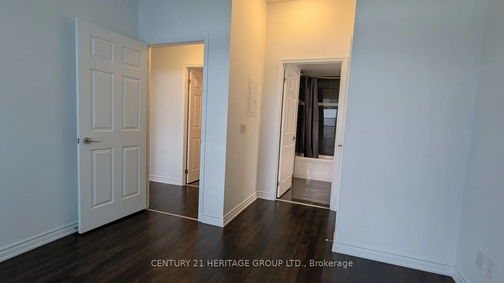 11611 Yonge Street, #701