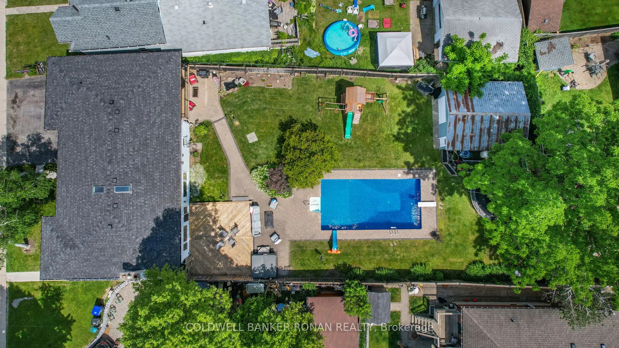 143 Albert Street W