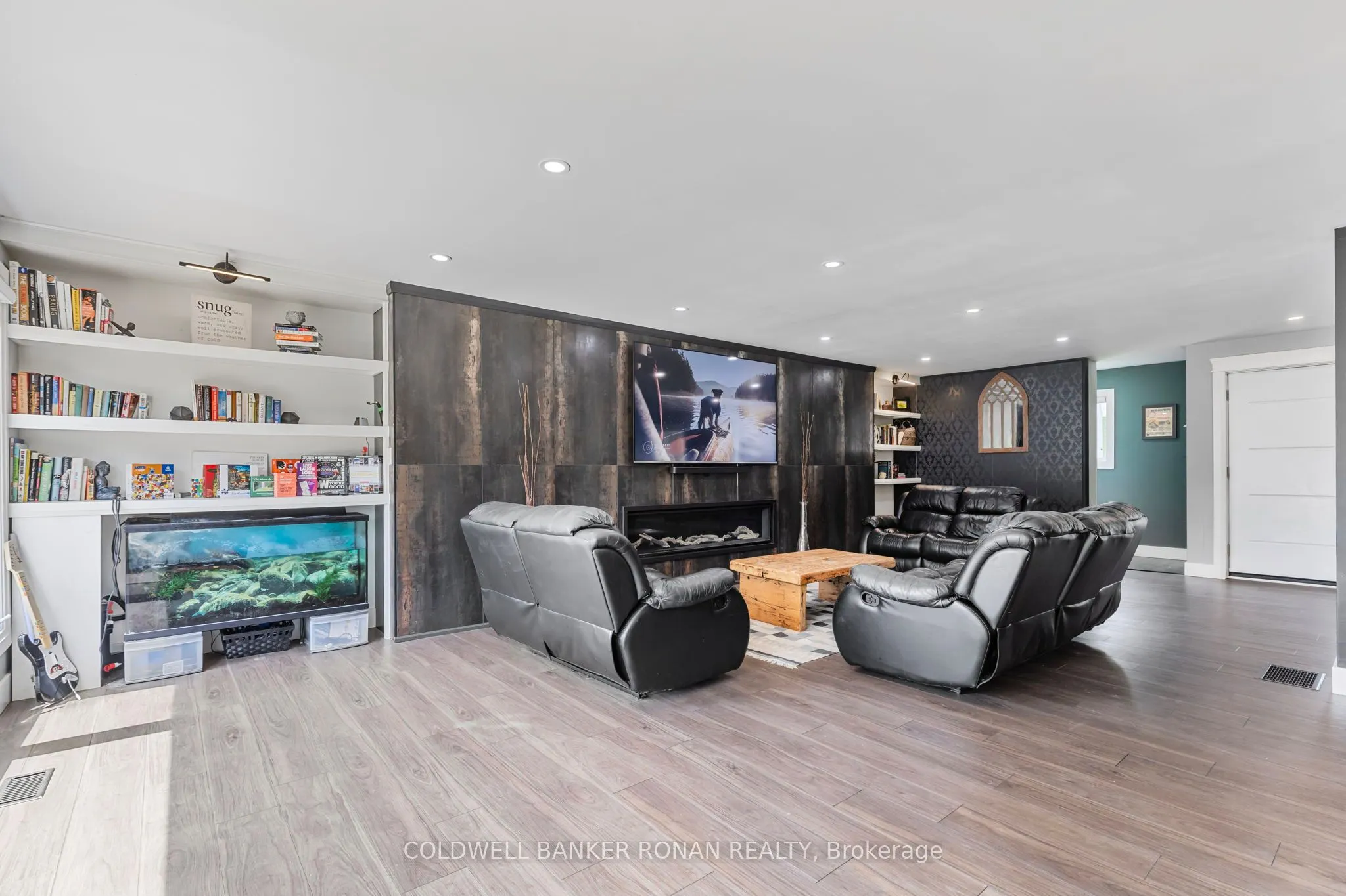 143 Albert Street W