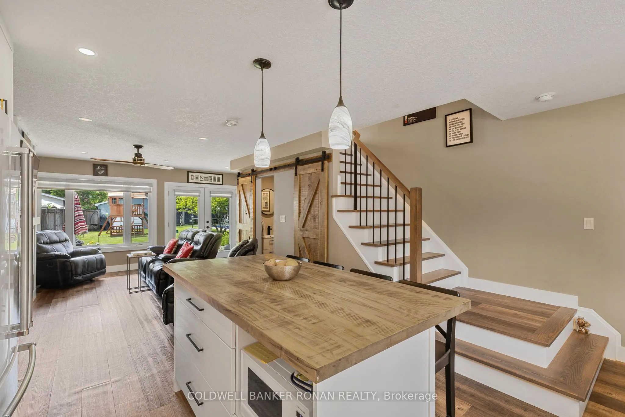 143 Albert Street W
