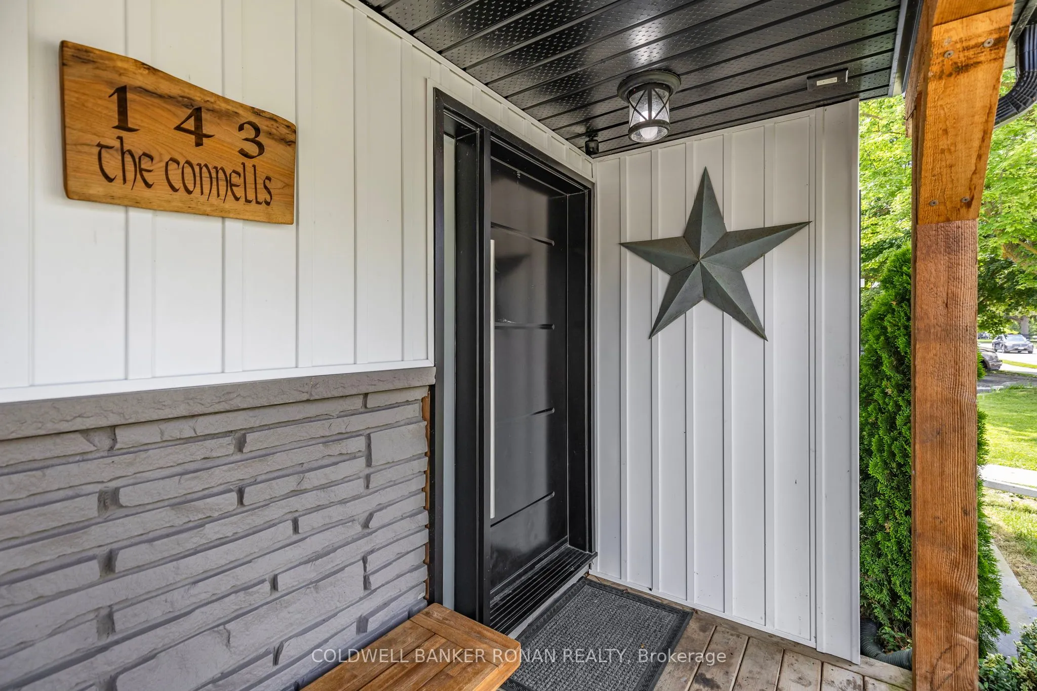 143 Albert Street W
