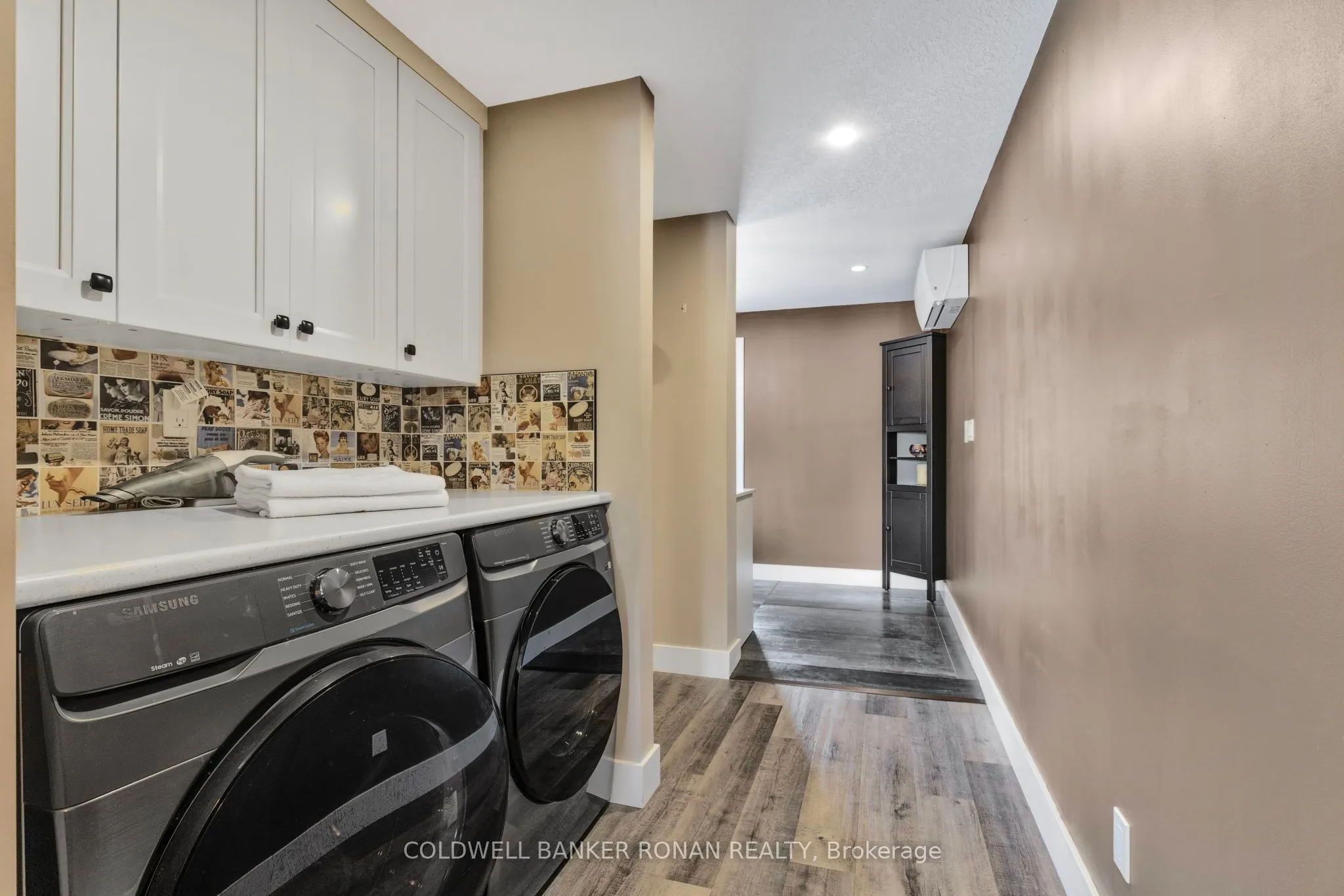 143 Albert Street W