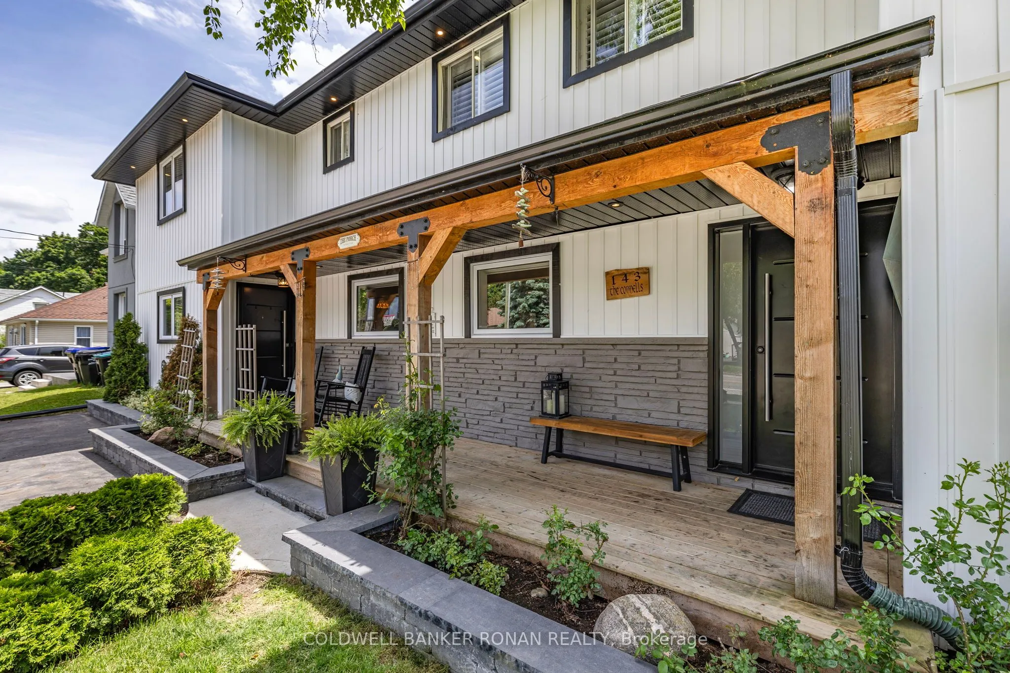 143 Albert Street W
