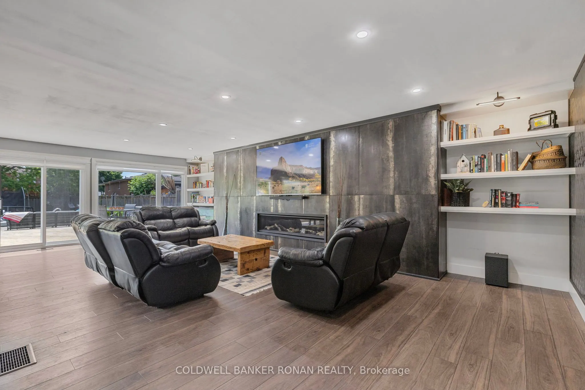 143 Albert Street W