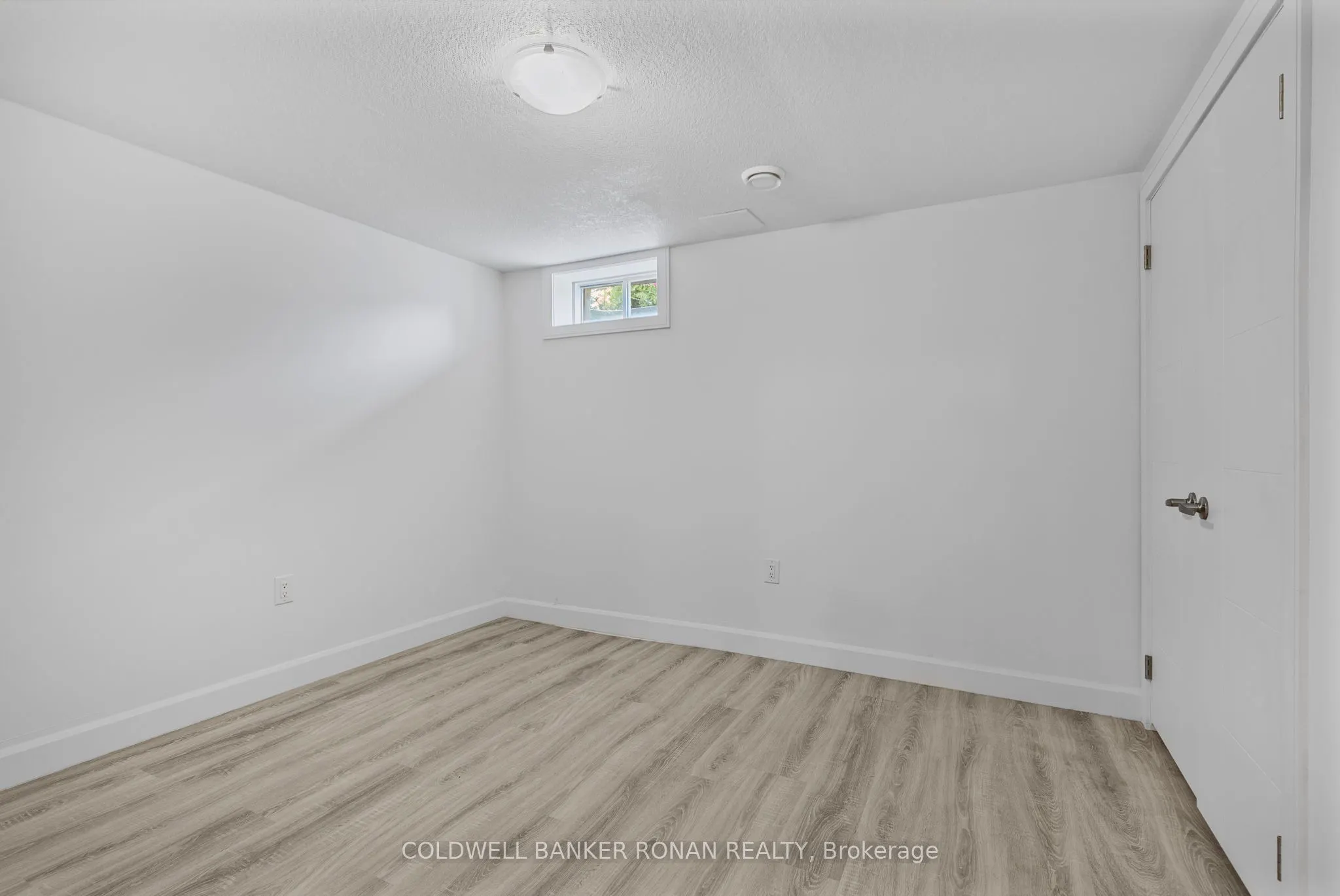143 Albert Street W
