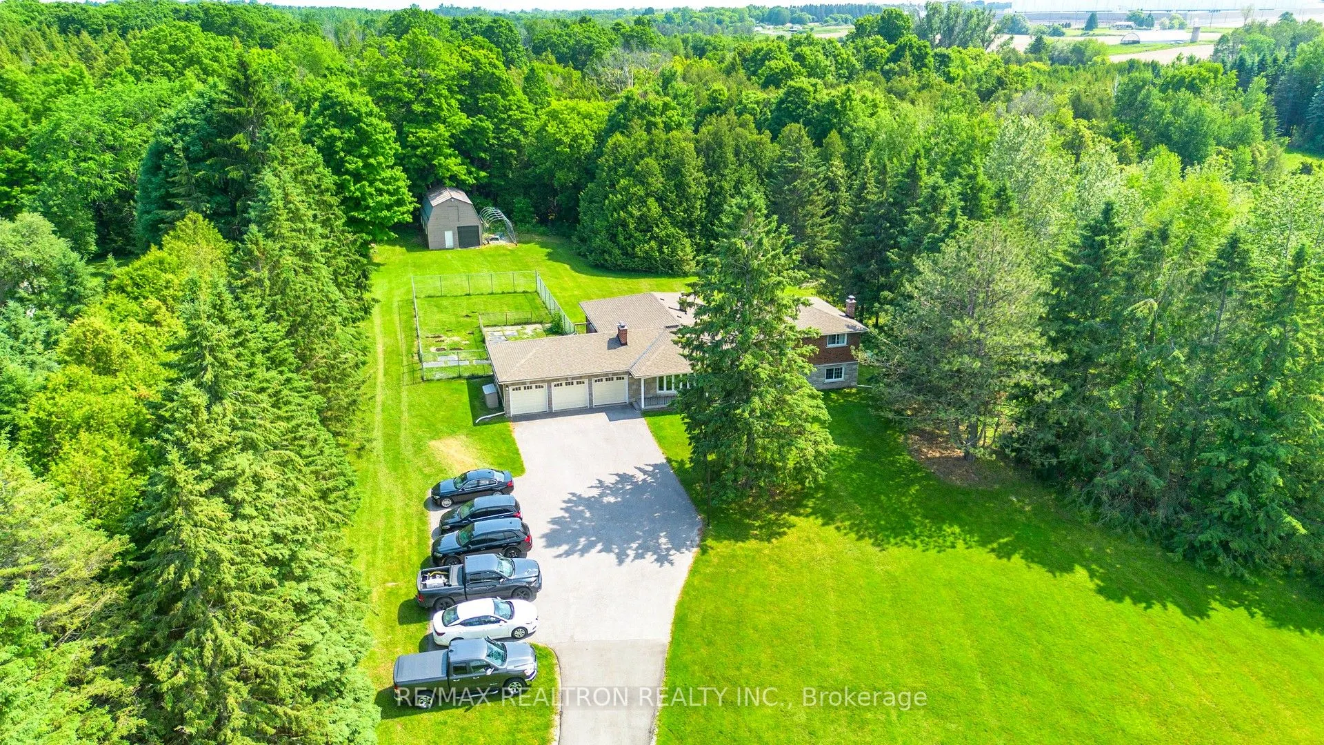 2521 Mt Albert Road
