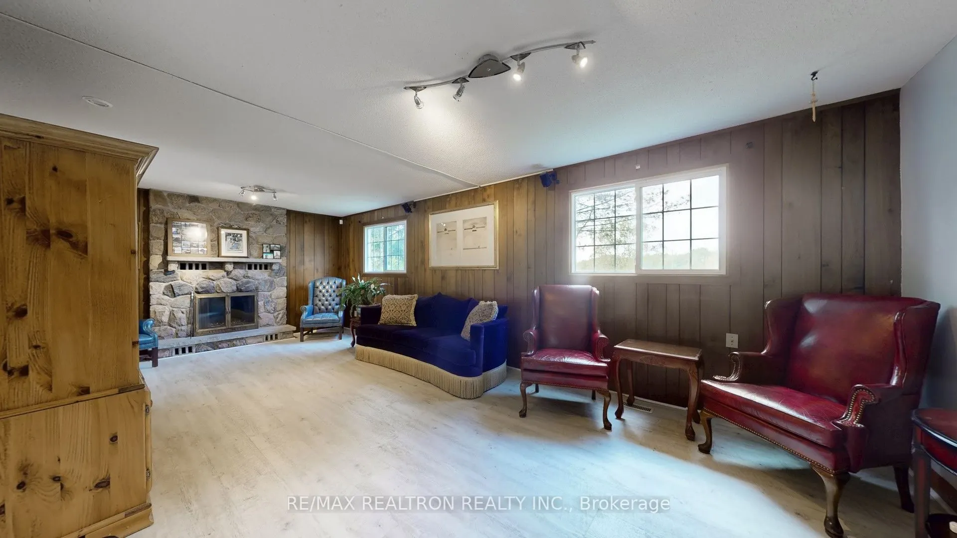 2521 Mt Albert Road