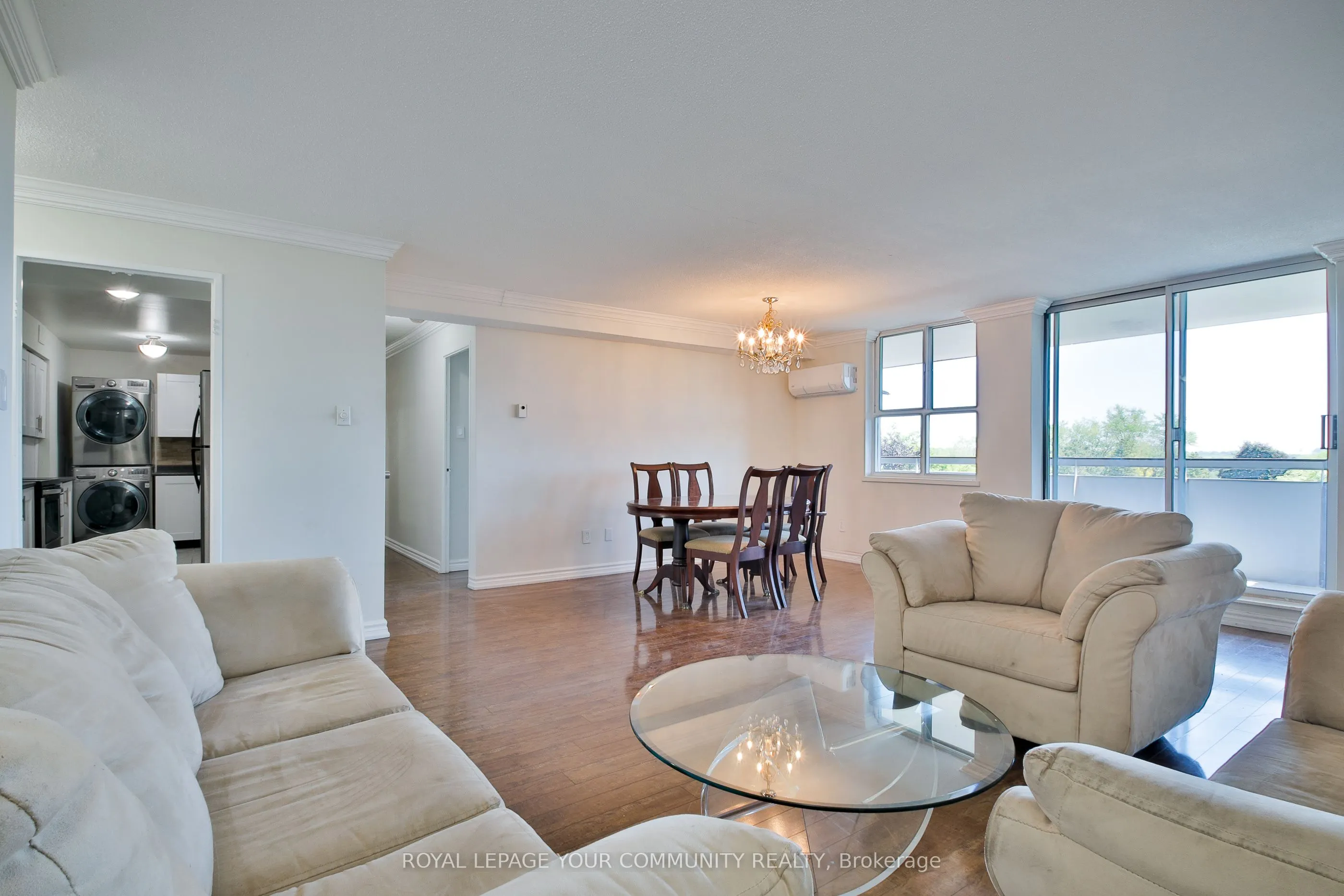 80 Inverlochy Boulevard, #504