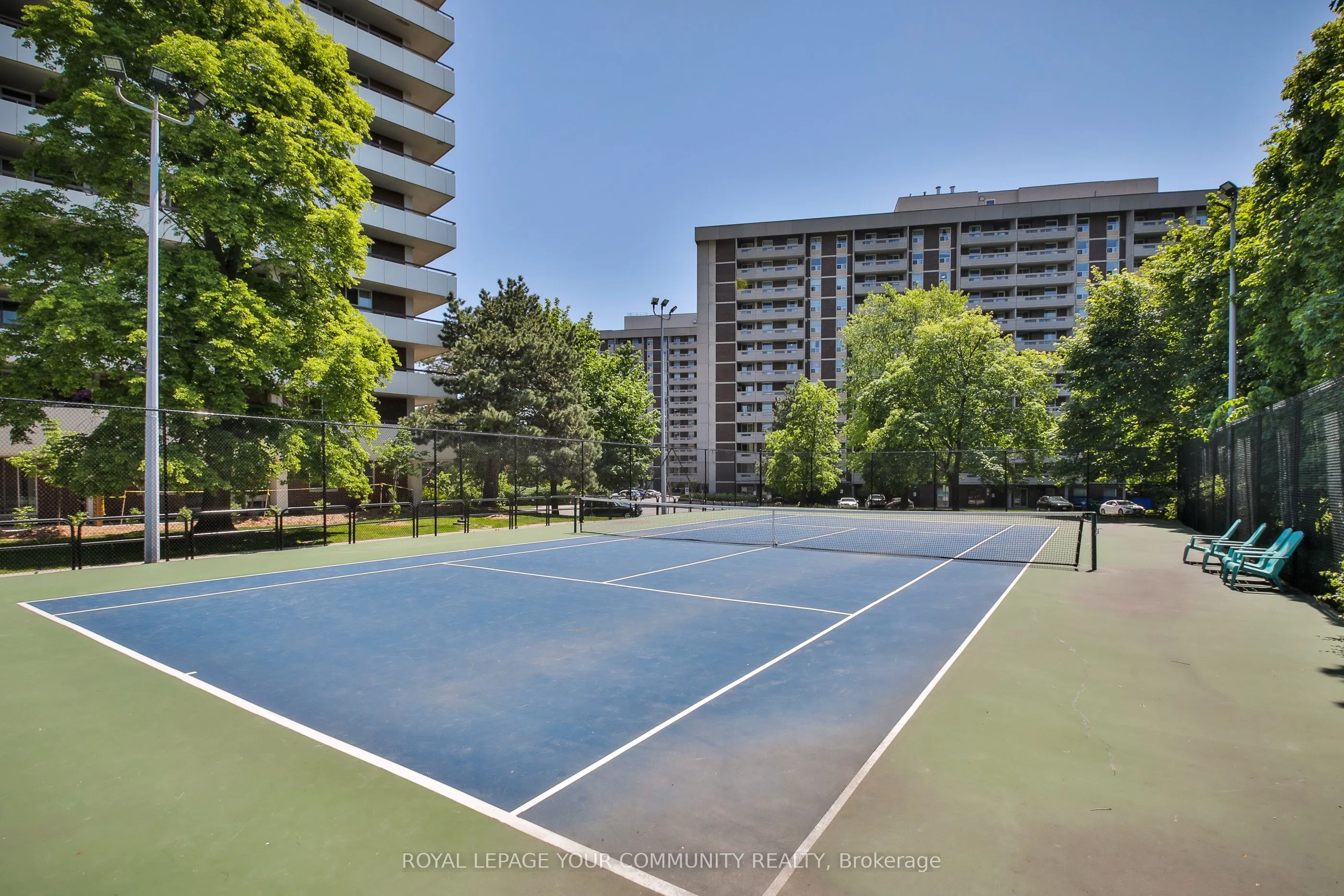 80 Inverlochy Boulevard, #504