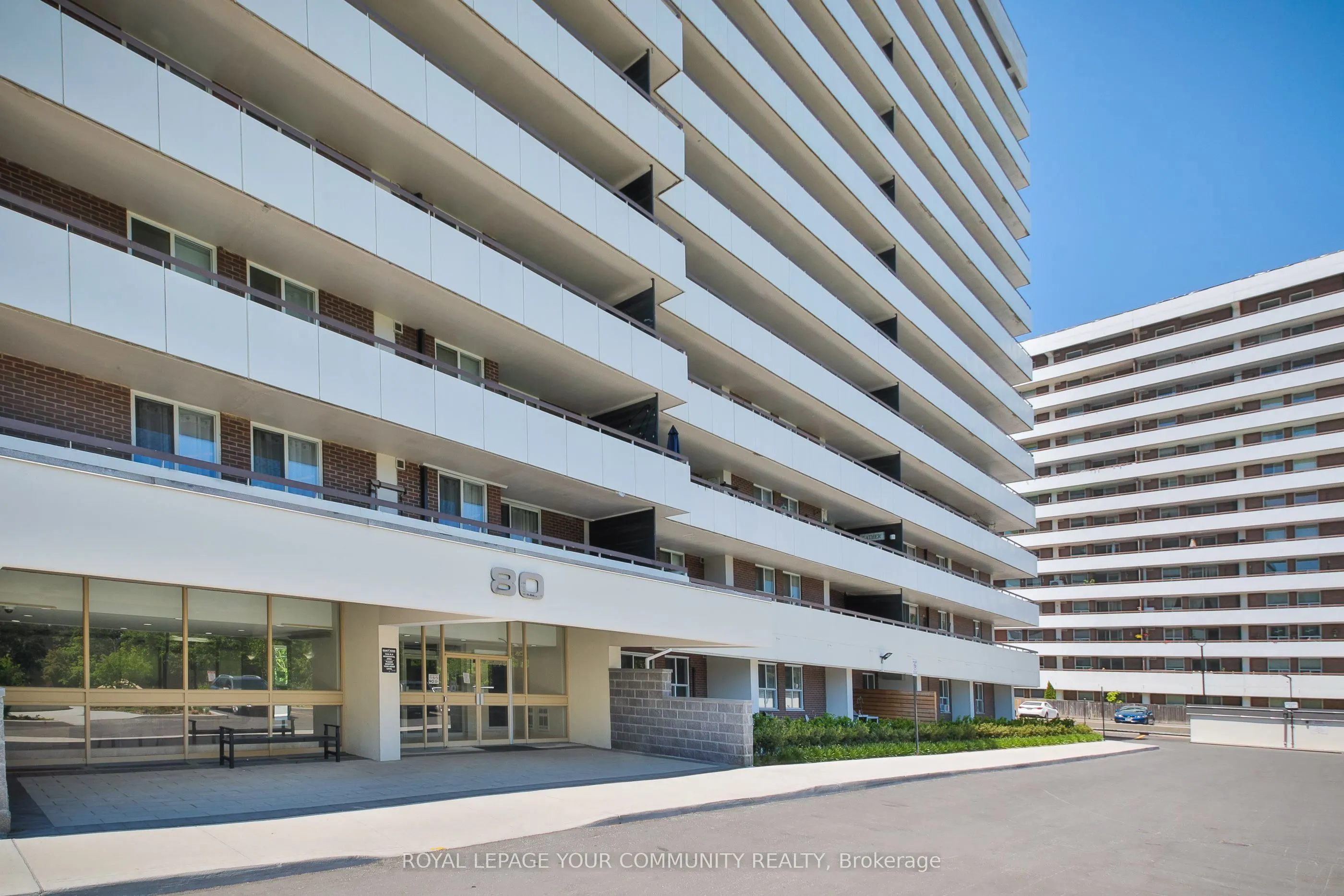 80 Inverlochy Boulevard, #504