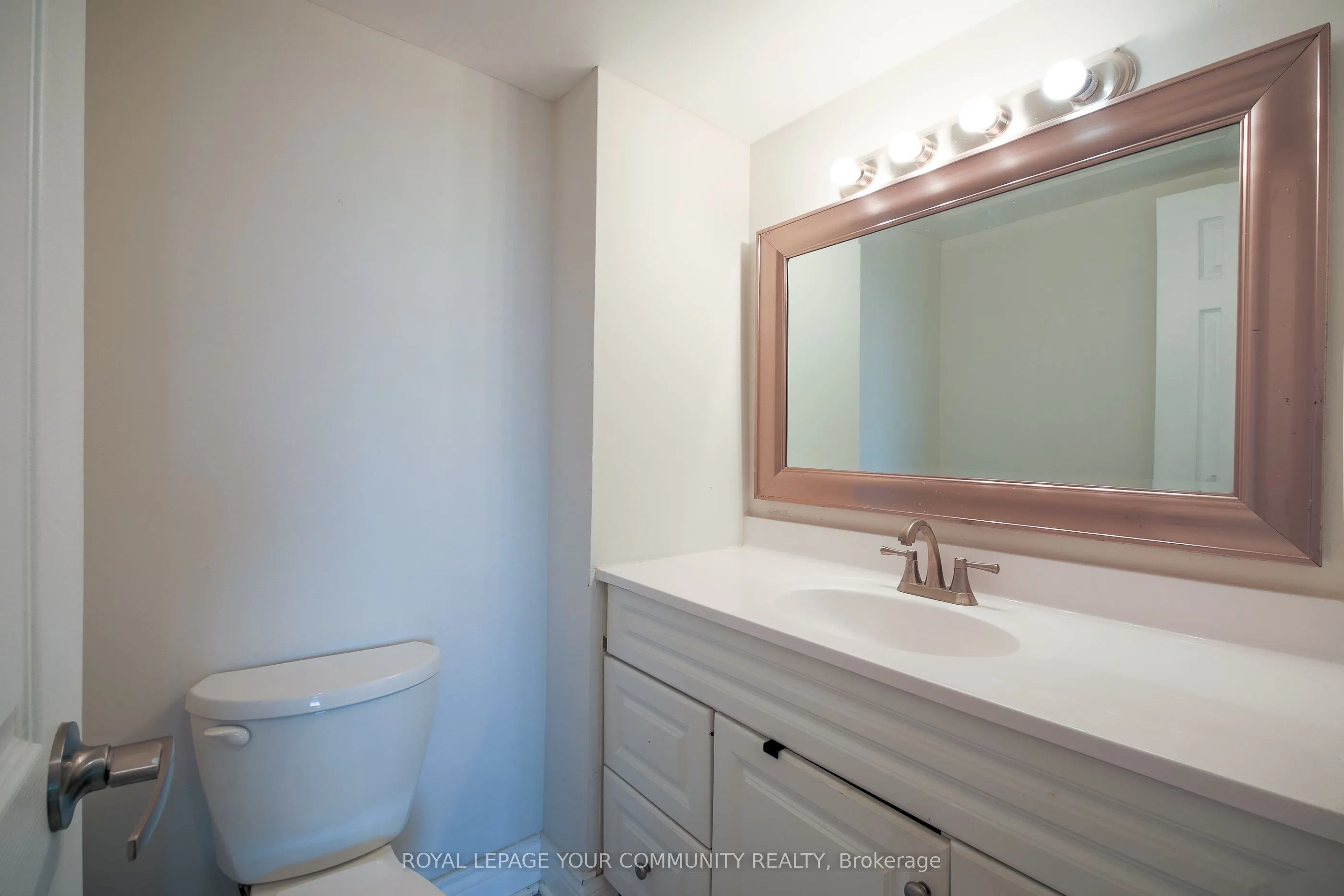 80 Inverlochy Boulevard, #504