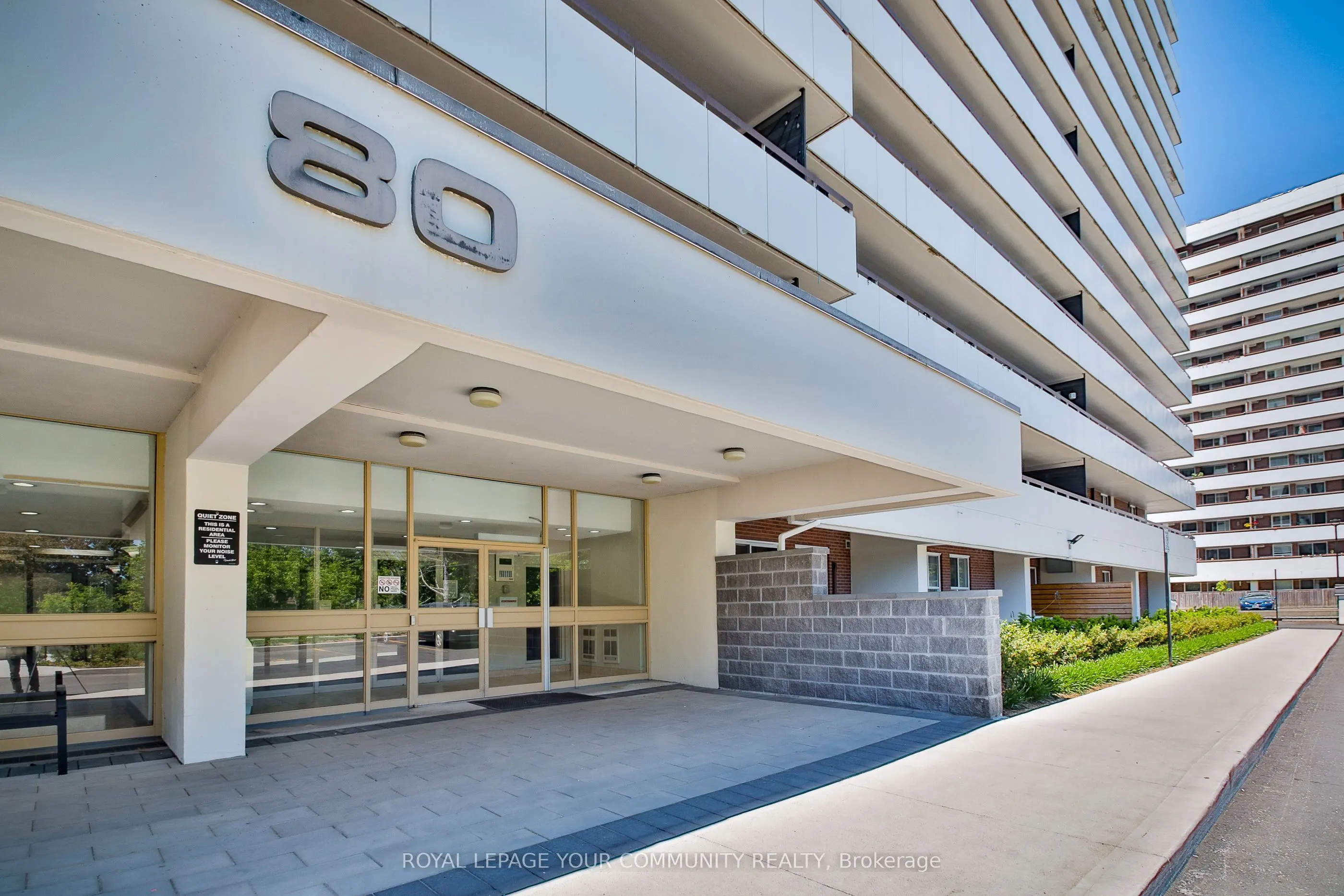 80 Inverlochy Boulevard, #504