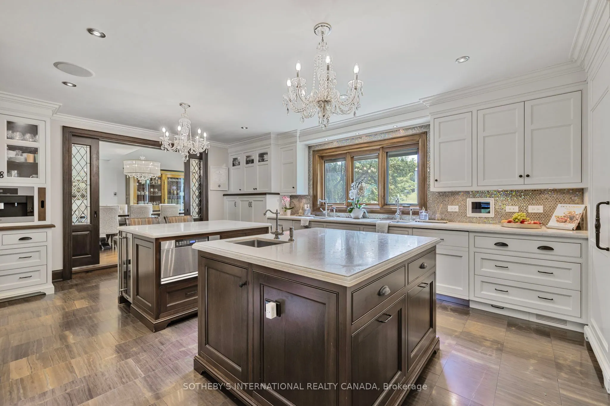 43 Woodland Acres Crescent