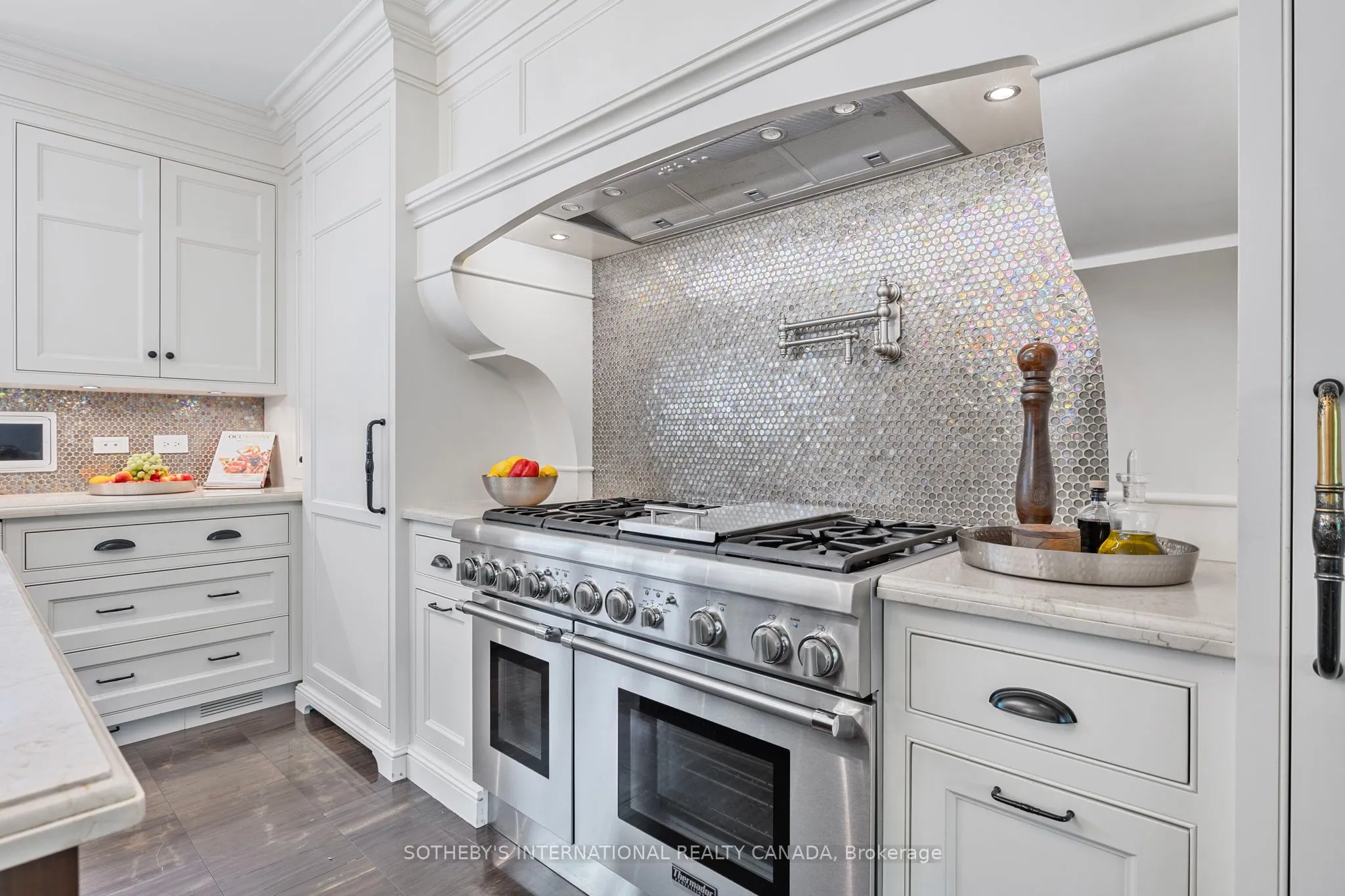 43 Woodland Acres Crescent