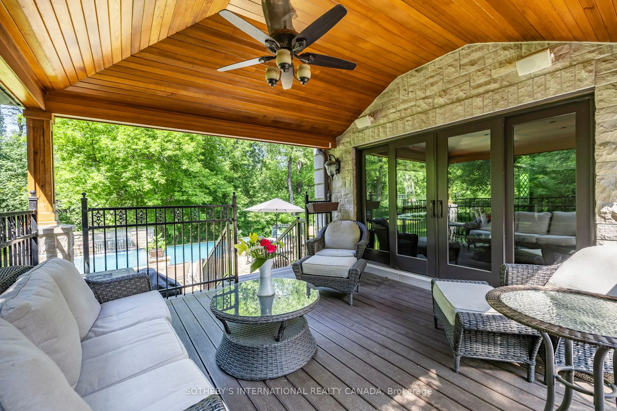 43 Woodland Acres Crescent