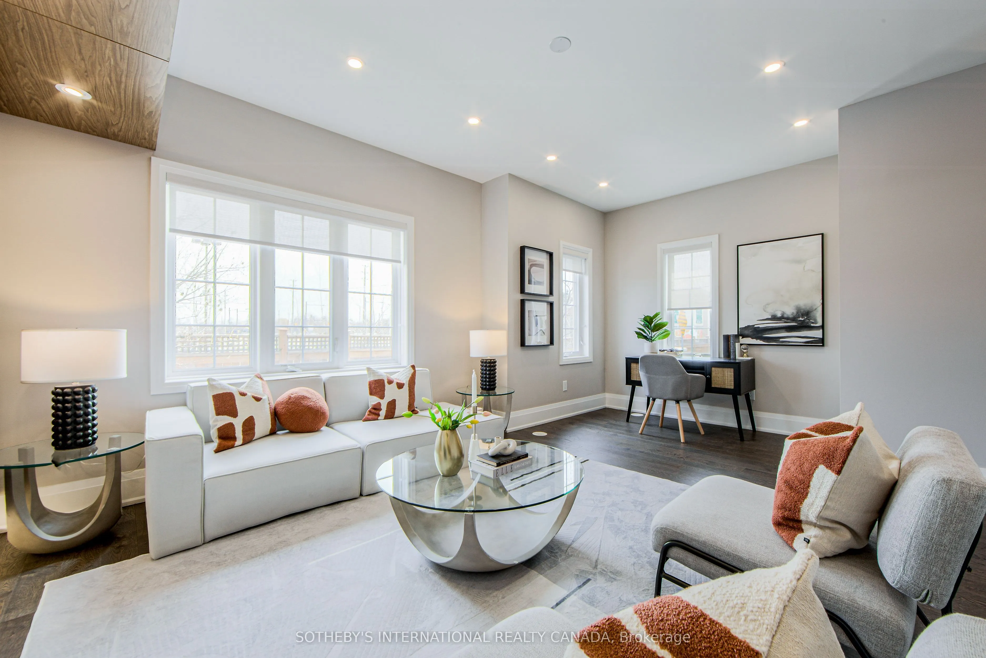 21 Sir Frederick Banting Way, #1
