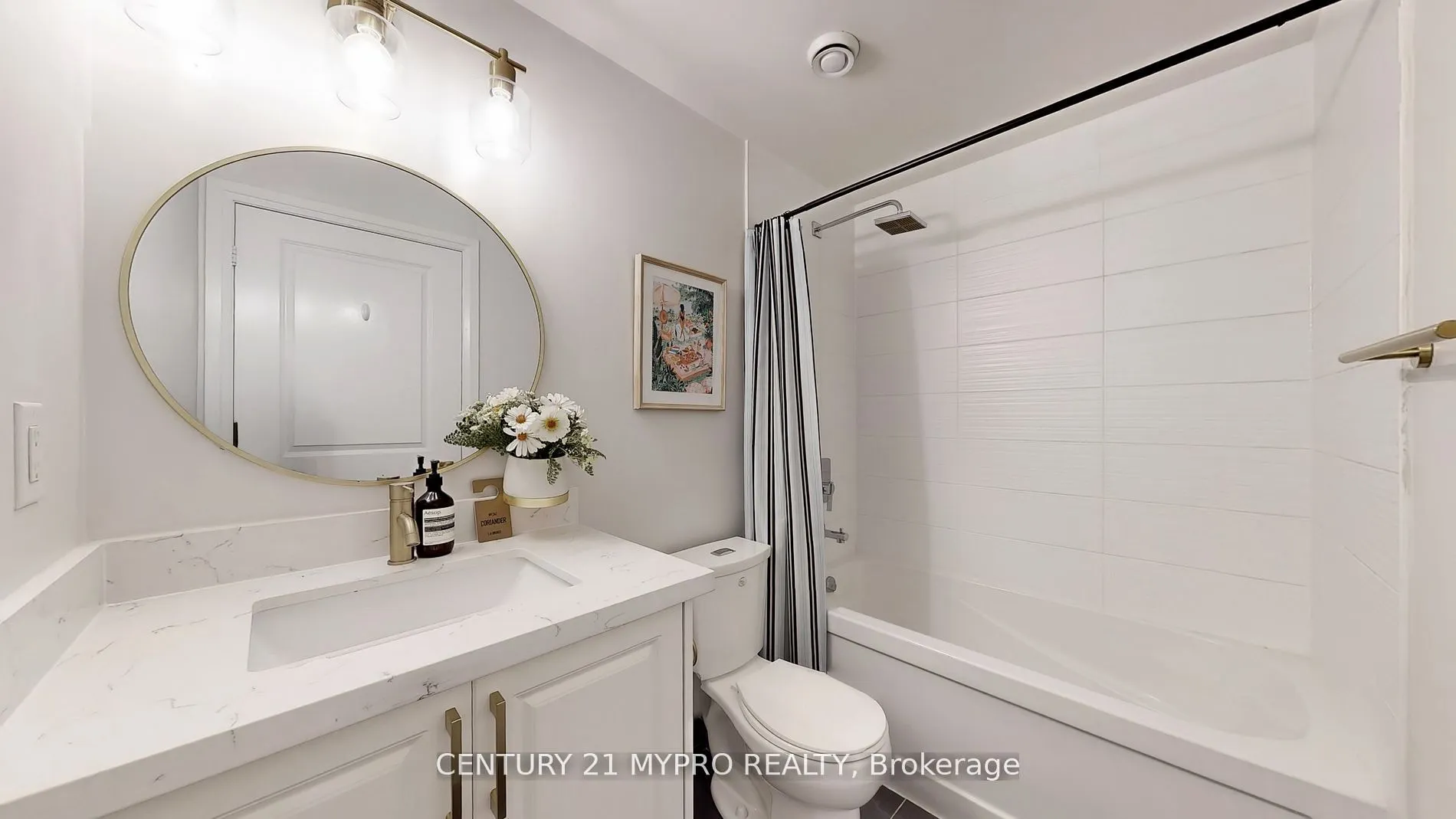 7171 Yonge Street NW, #2807