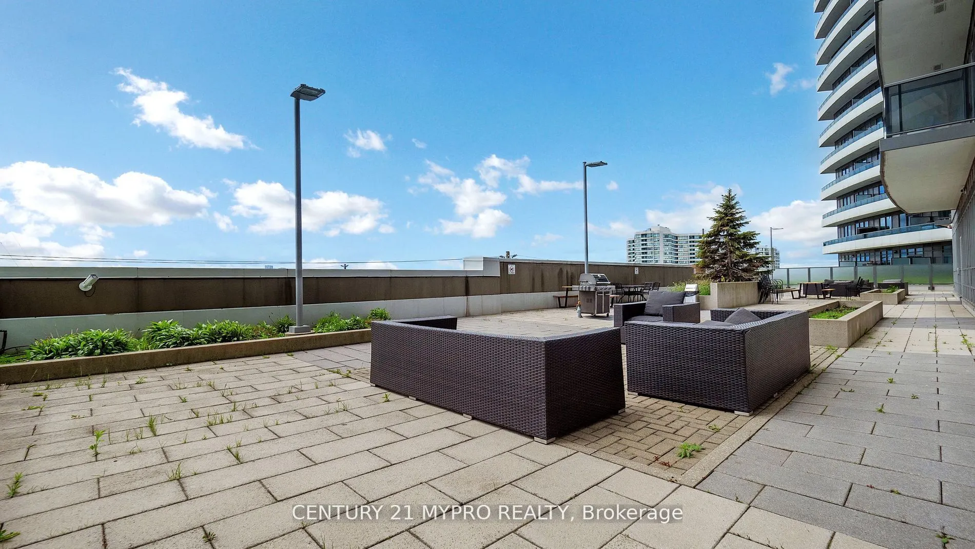 7171 Yonge Street NW, #2807