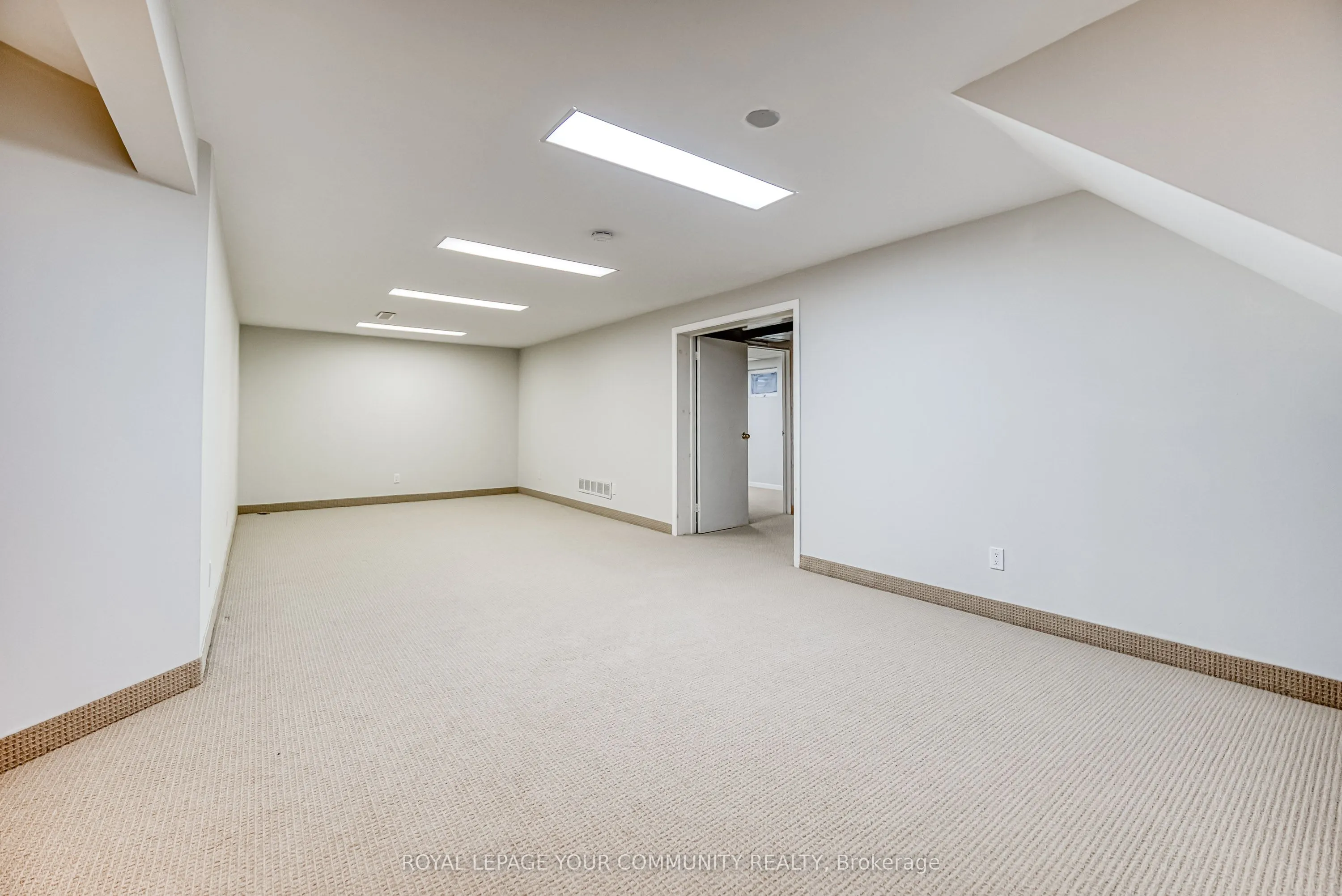 14 Julia Street
