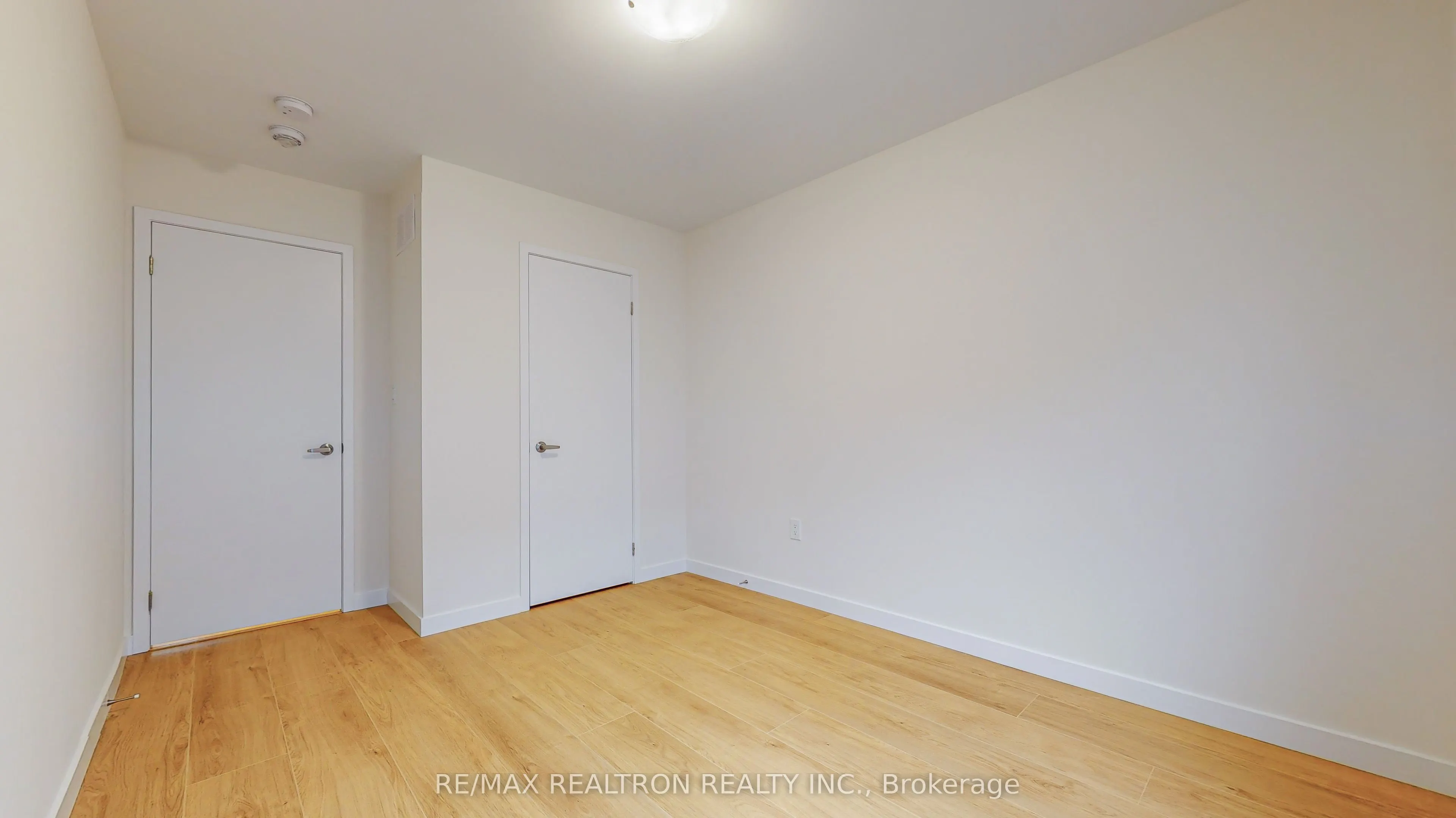 10262 Keele Street, #6