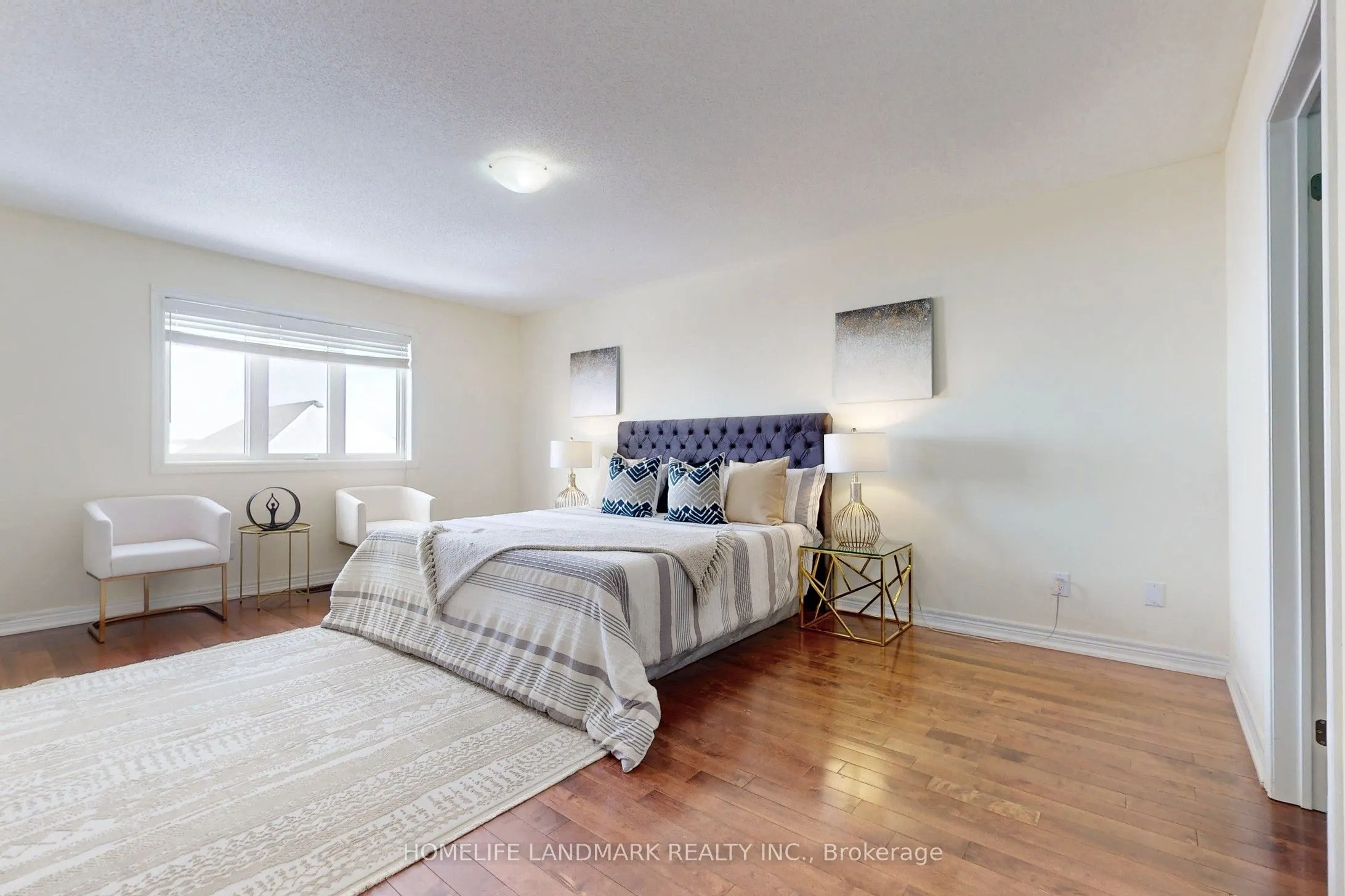 52 Chelsea Crescent