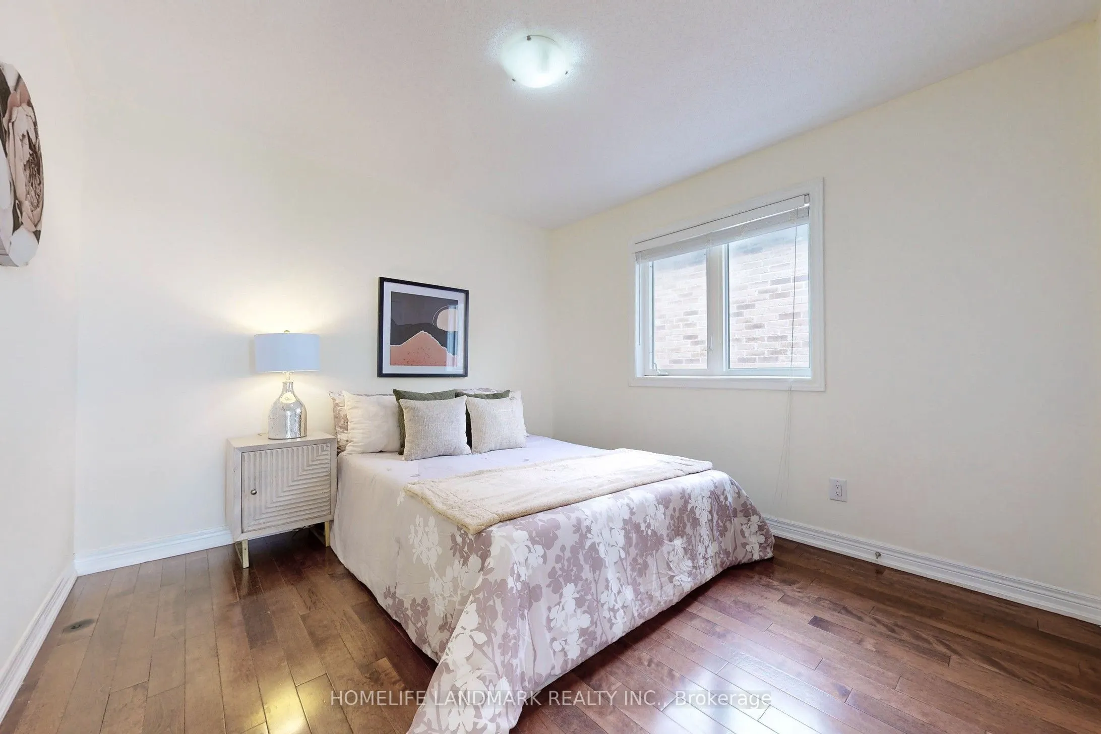 52 Chelsea Crescent